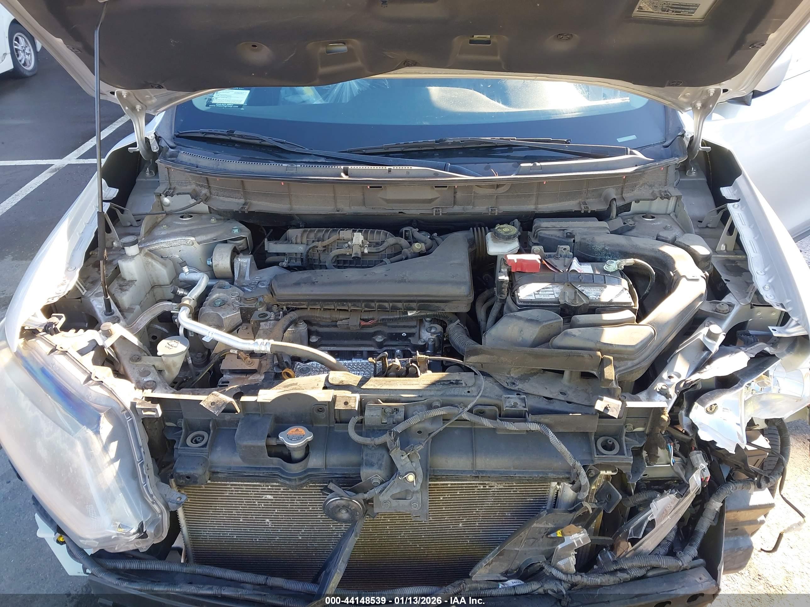 NISSAN ROGUE image 10