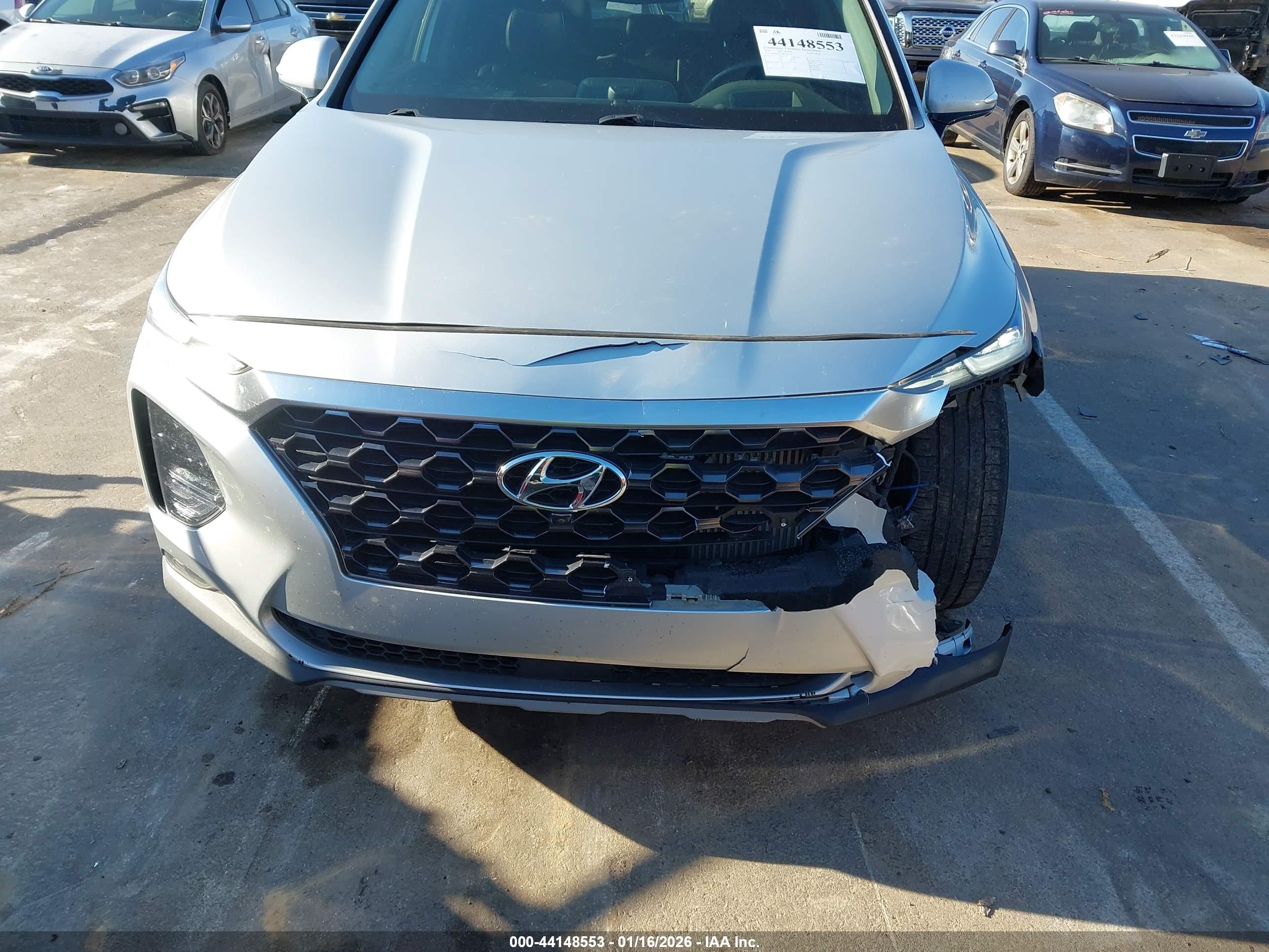 HYUNDAI SANTA image 6