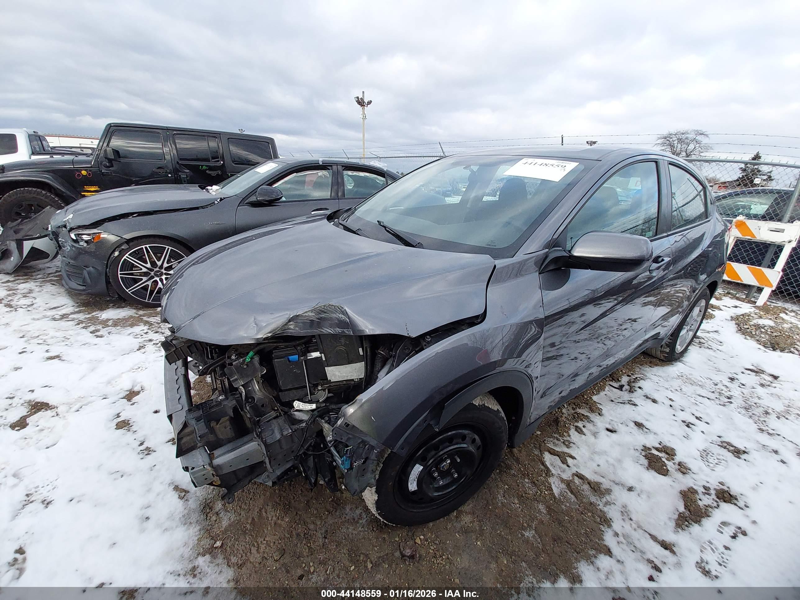HONDA HR-V image 2