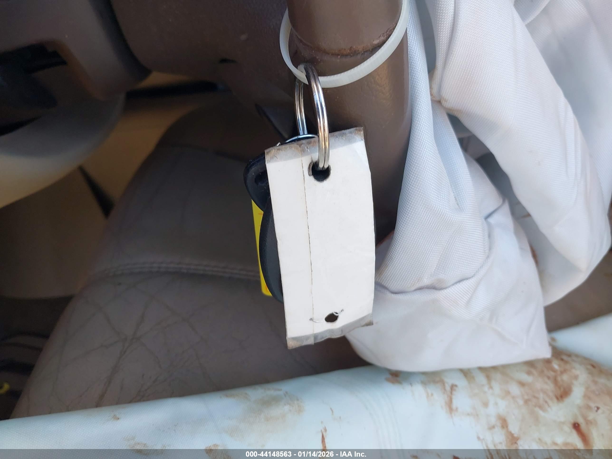 CHEVROLET SUBURBAN image 11