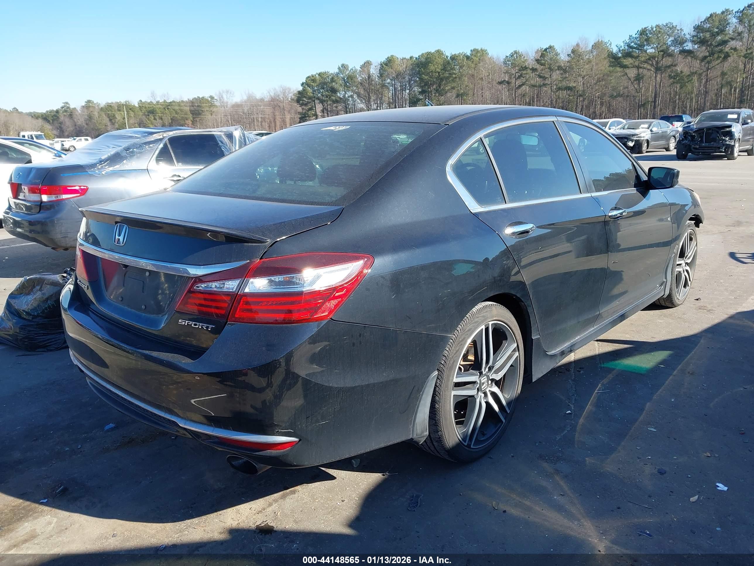 HONDA ACCORD image 4