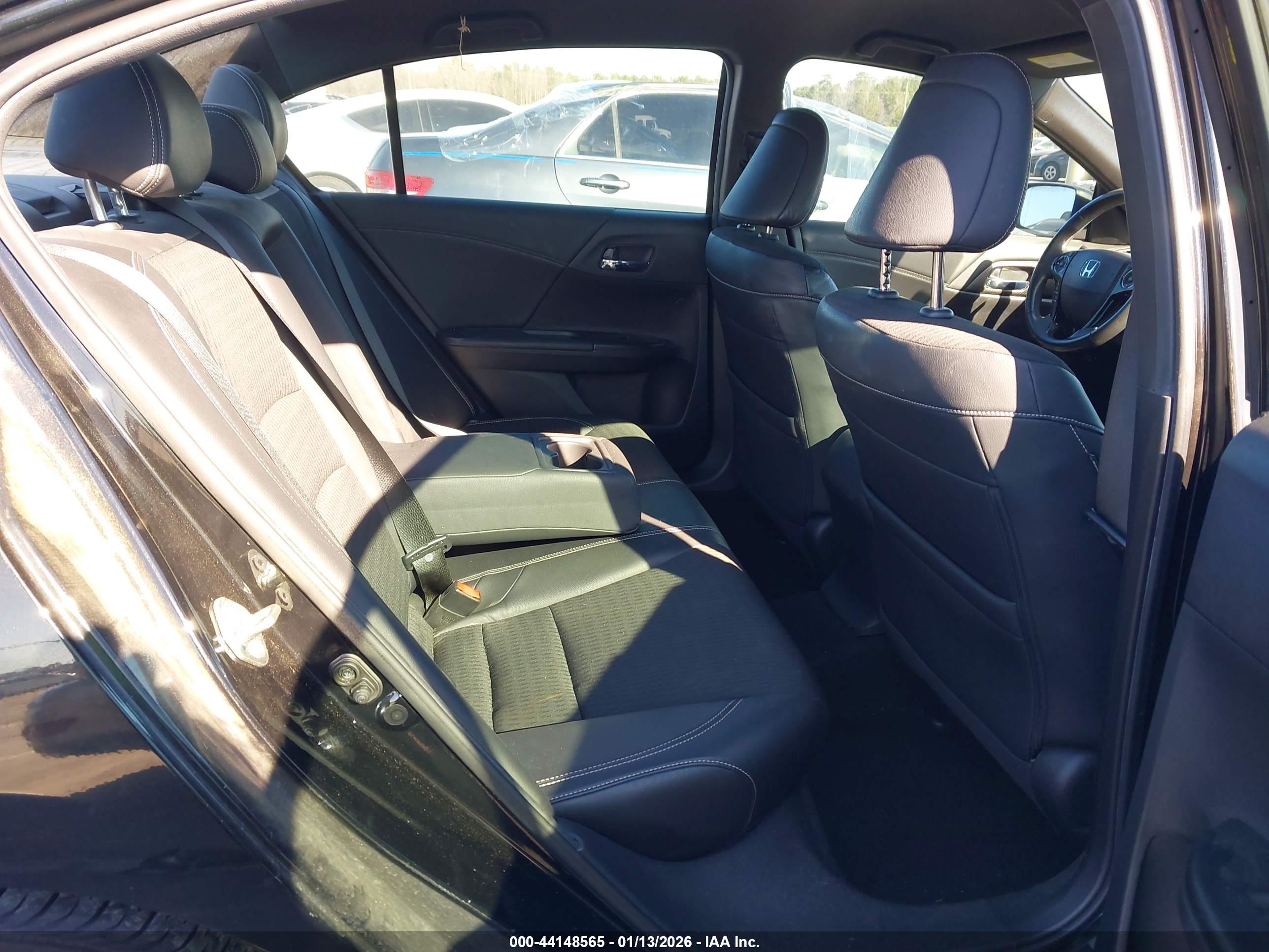 HONDA ACCORD image 8
