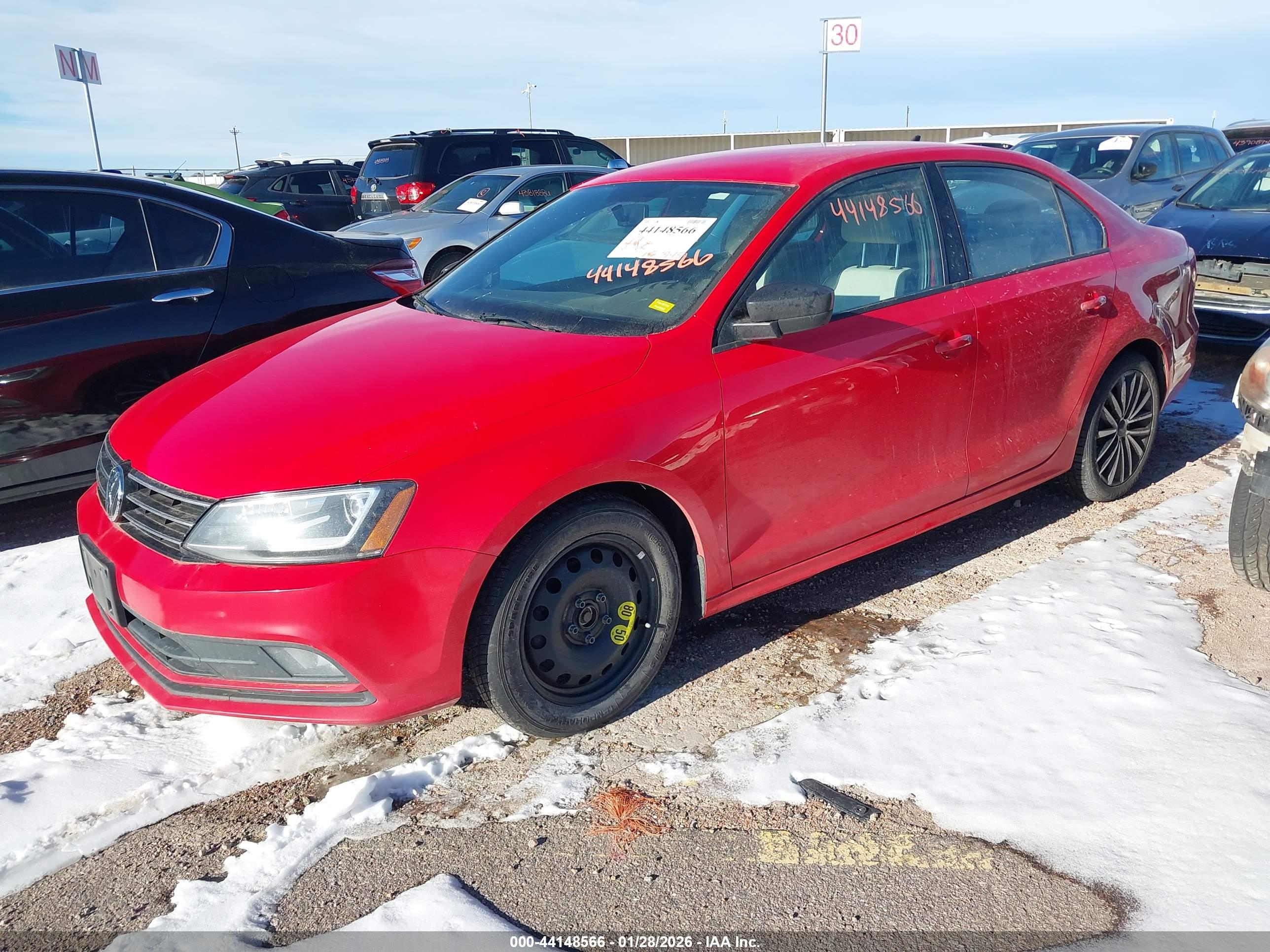 VOLKSWAGEN JETTA image 2