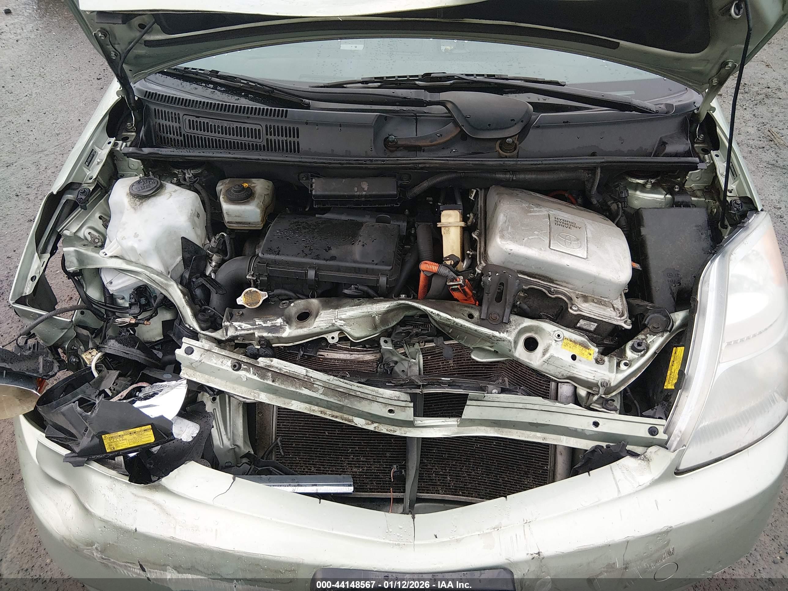 TOYOTA PRIUS image 10
