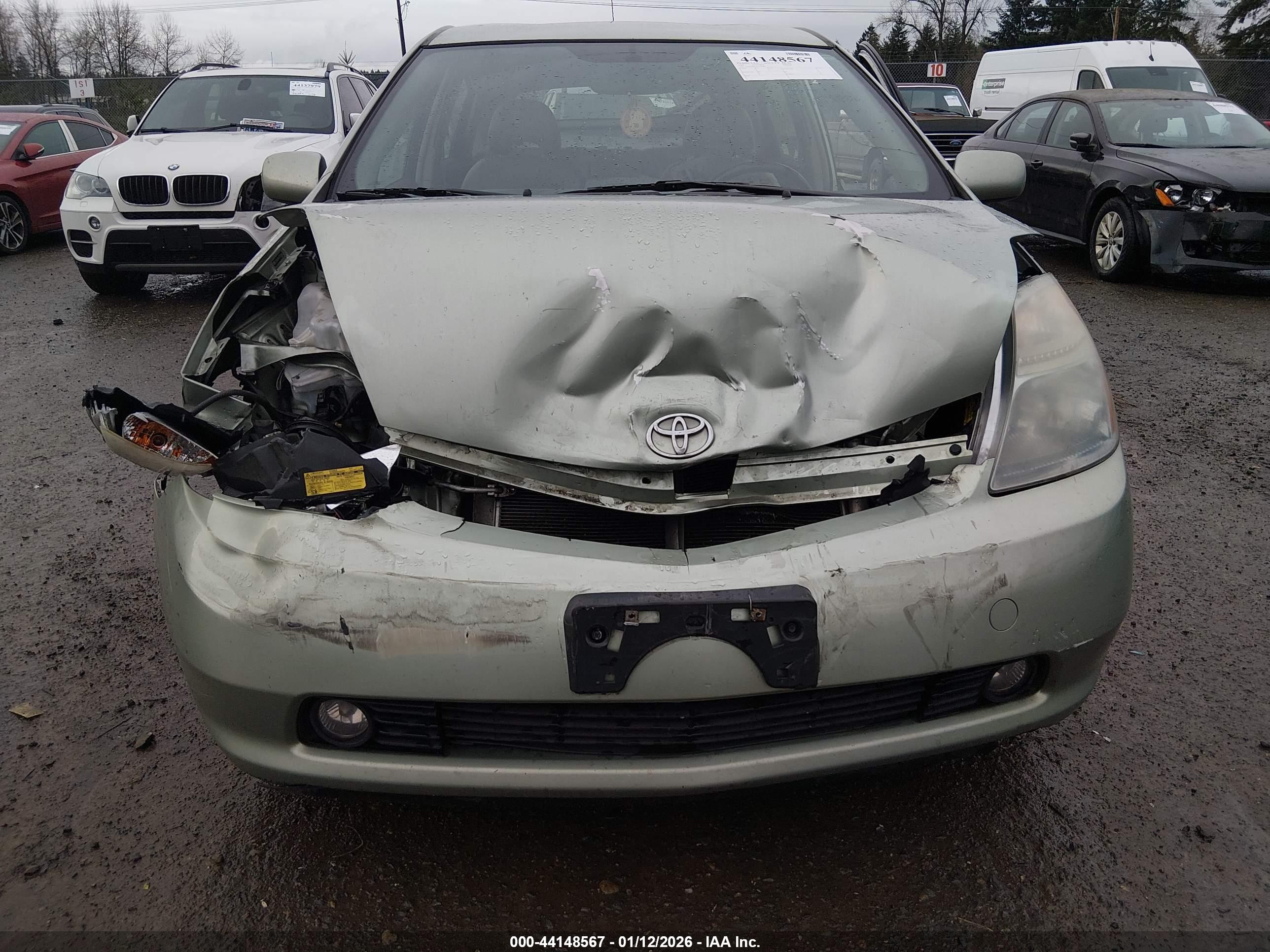 TOYOTA PRIUS image 6