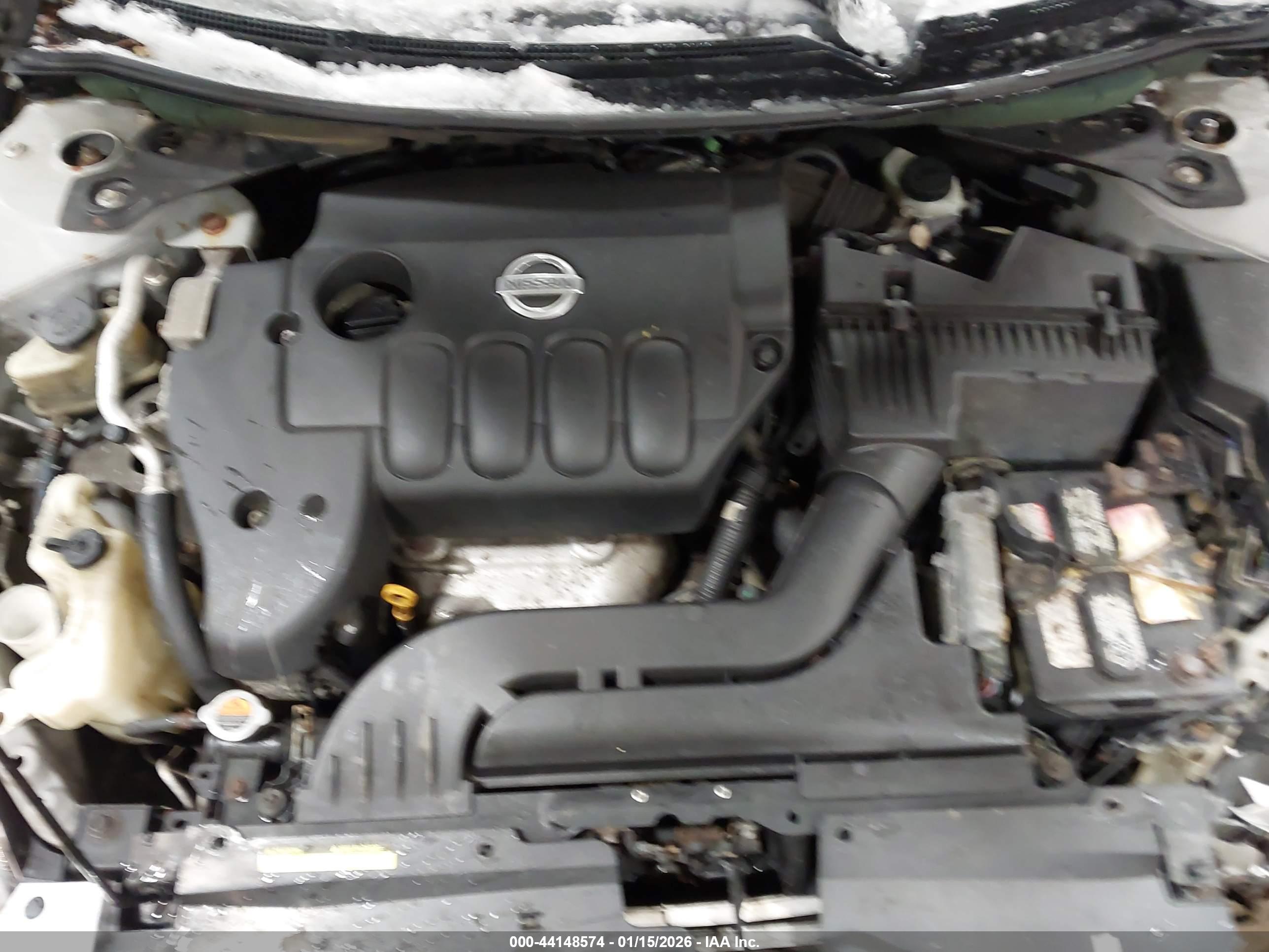 NISSAN ALTIMA image 10