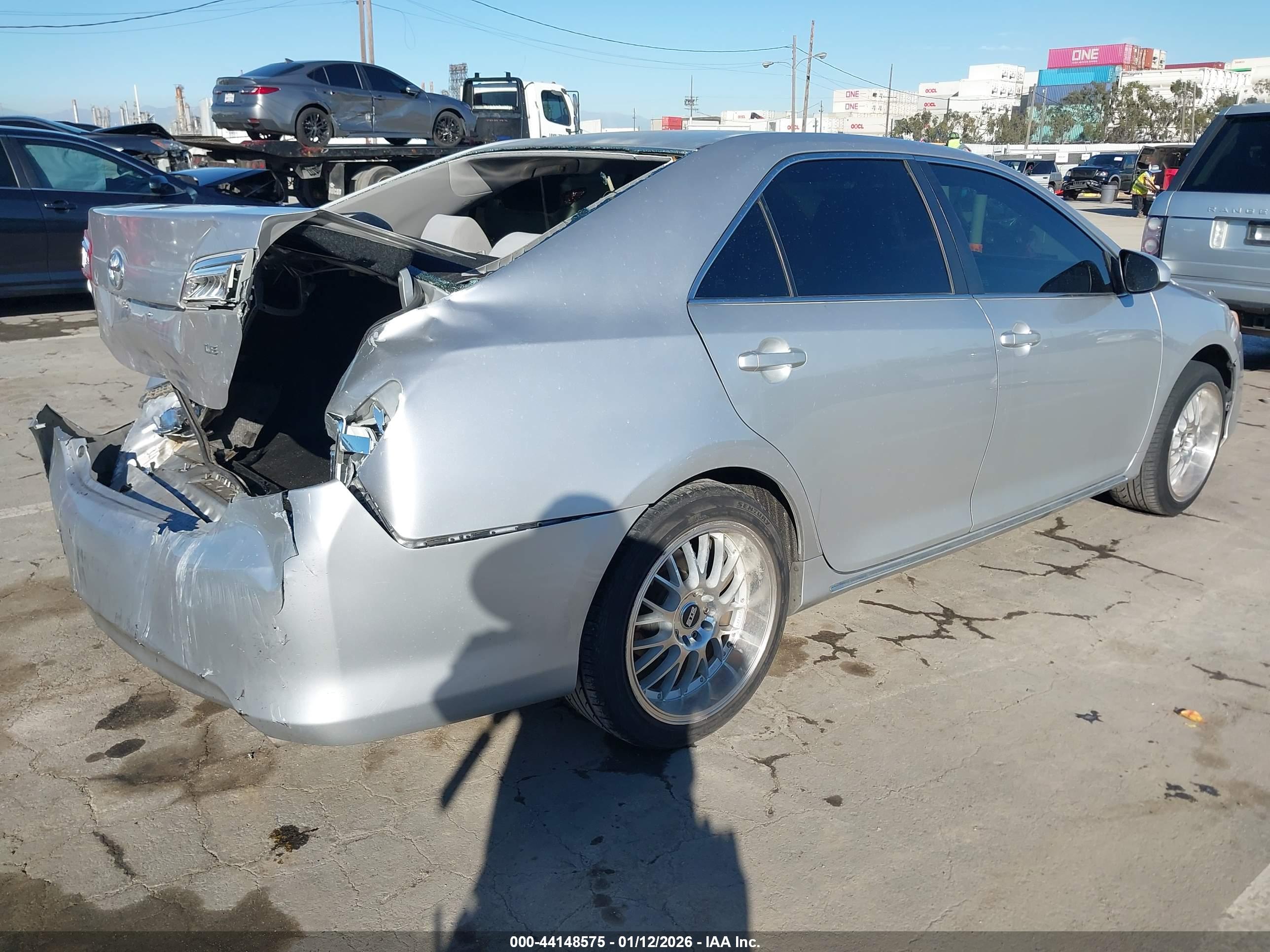 TOYOTA CAMRY image 4