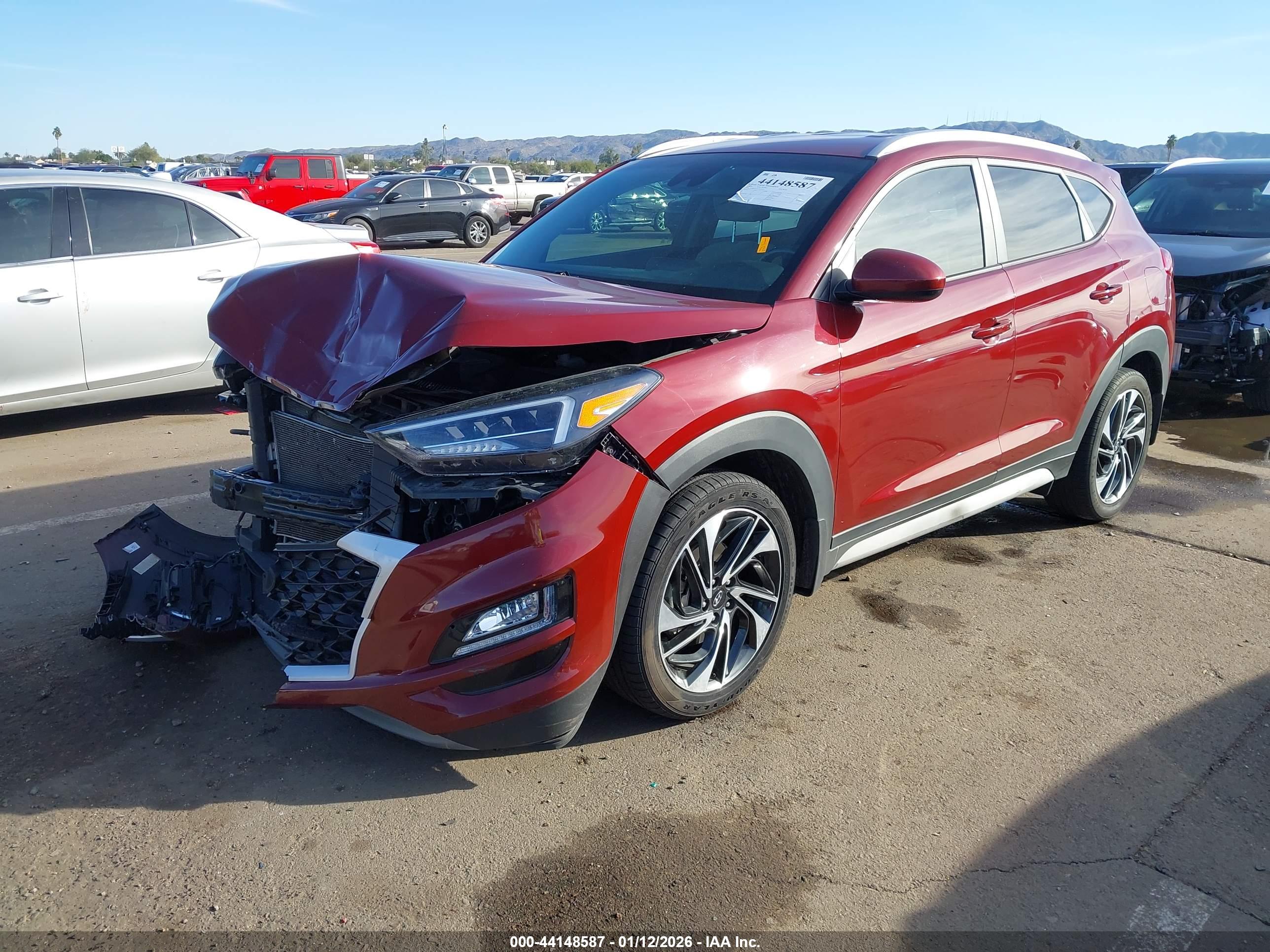HYUNDAI TUCSON image 2