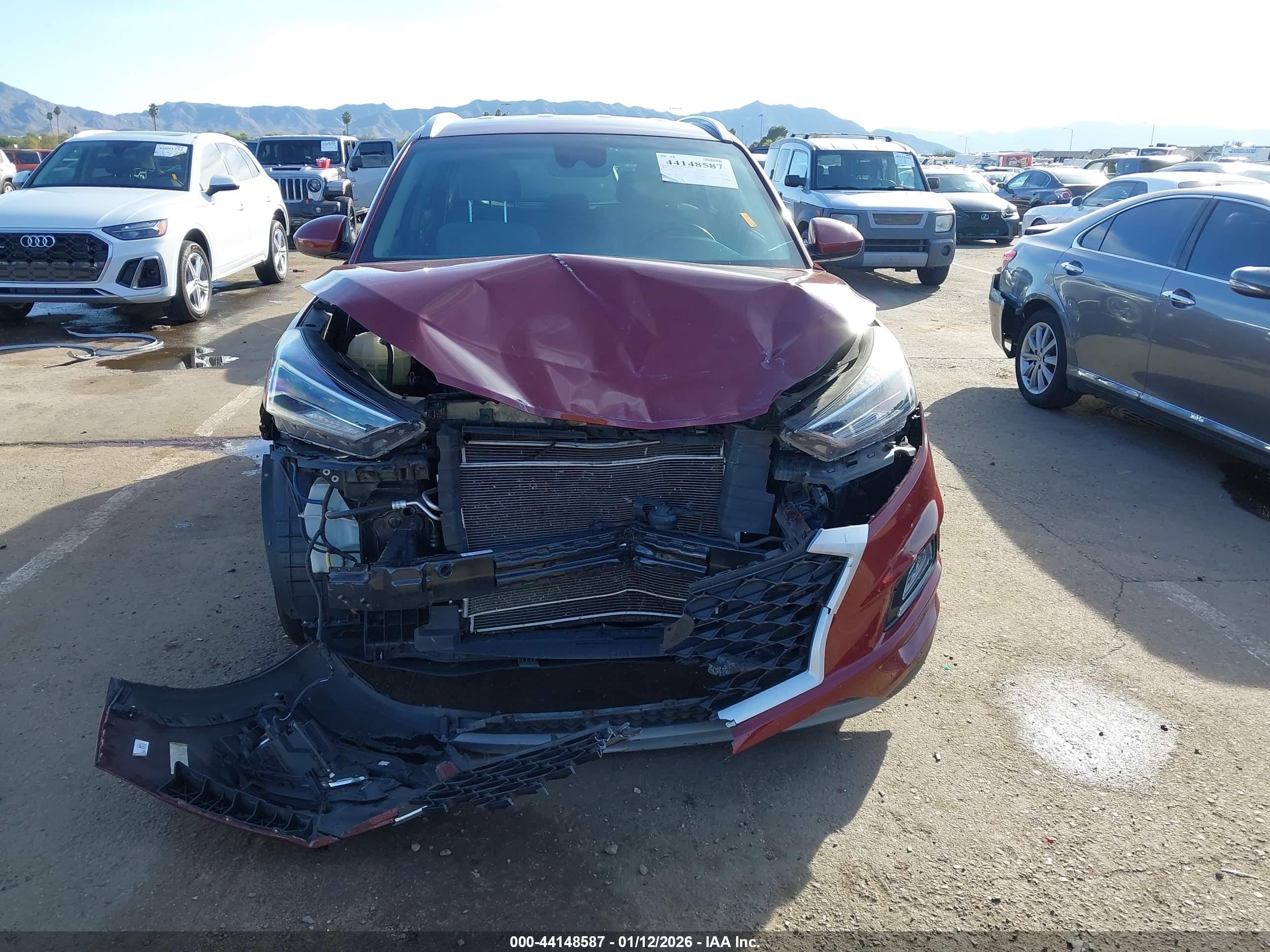 HYUNDAI TUCSON image 6