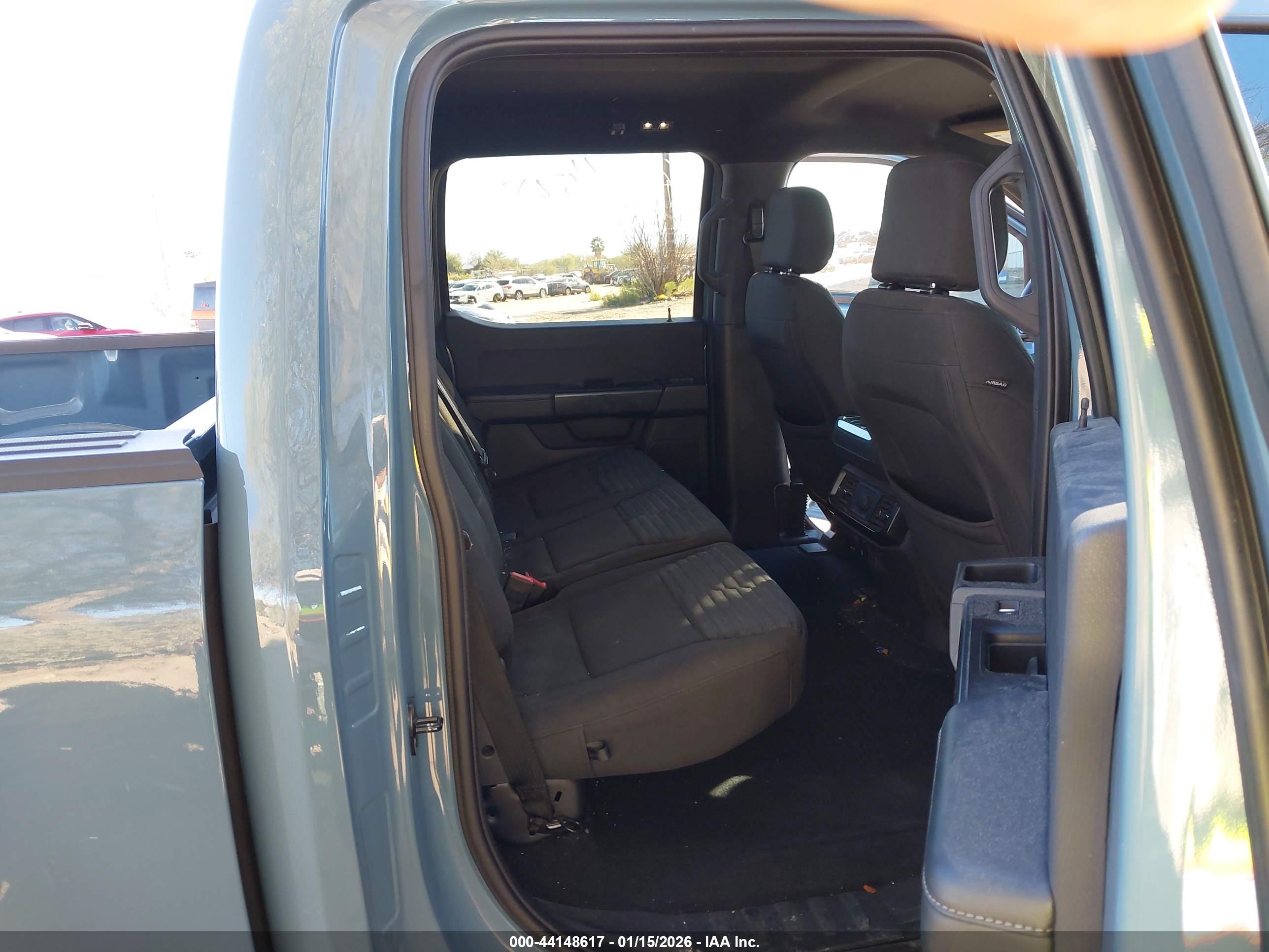FORD F-150 image 8