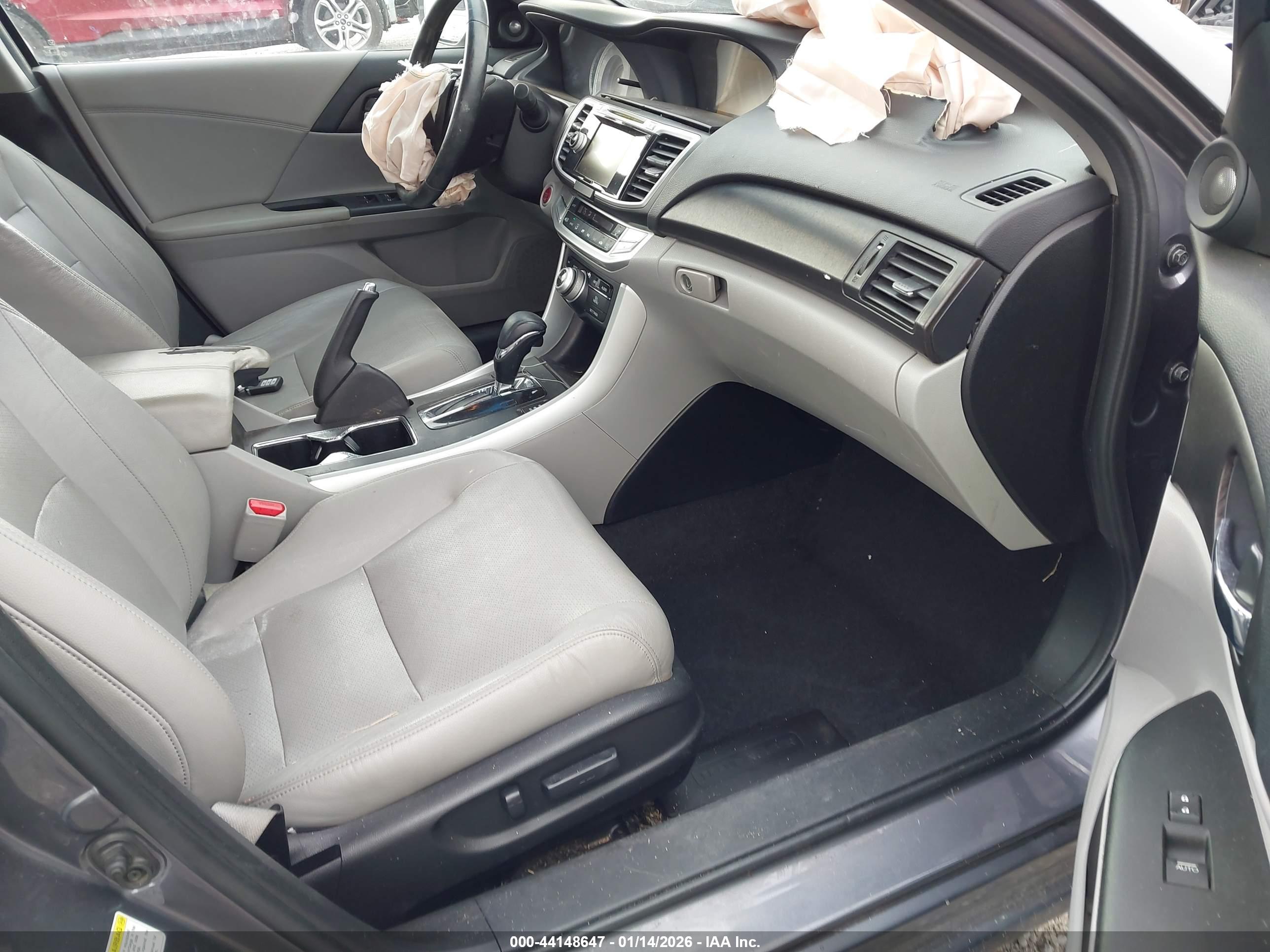 HONDA ACCORD image 5