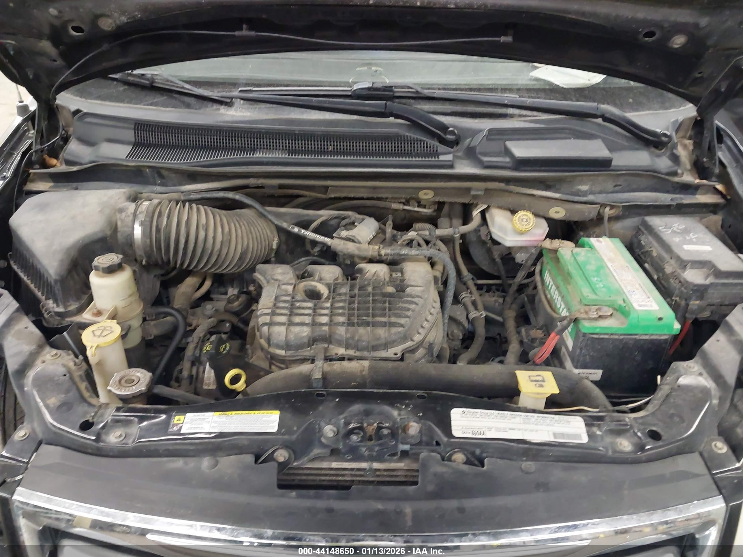 CHRYSLER TOWN image 10