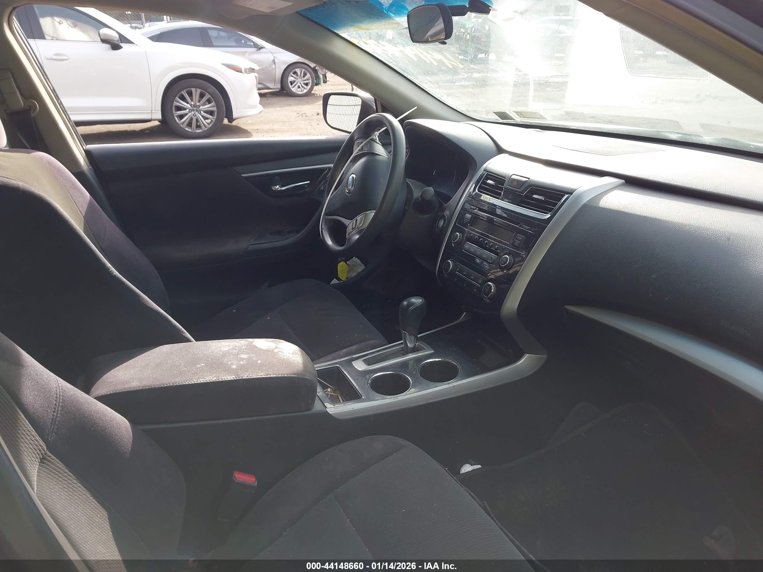 NISSAN ALTIMA image 5