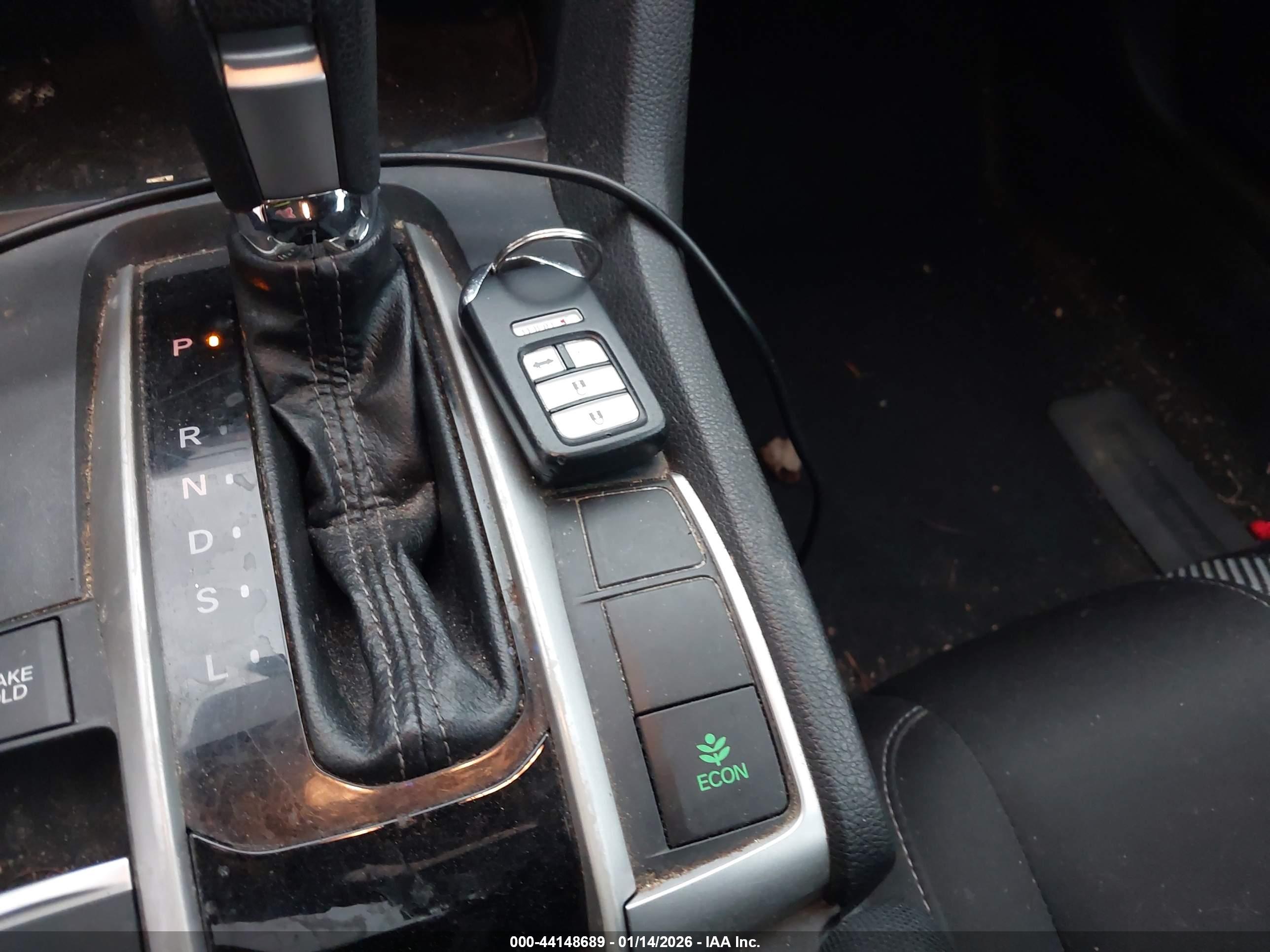 HONDA CIVIC image 11
