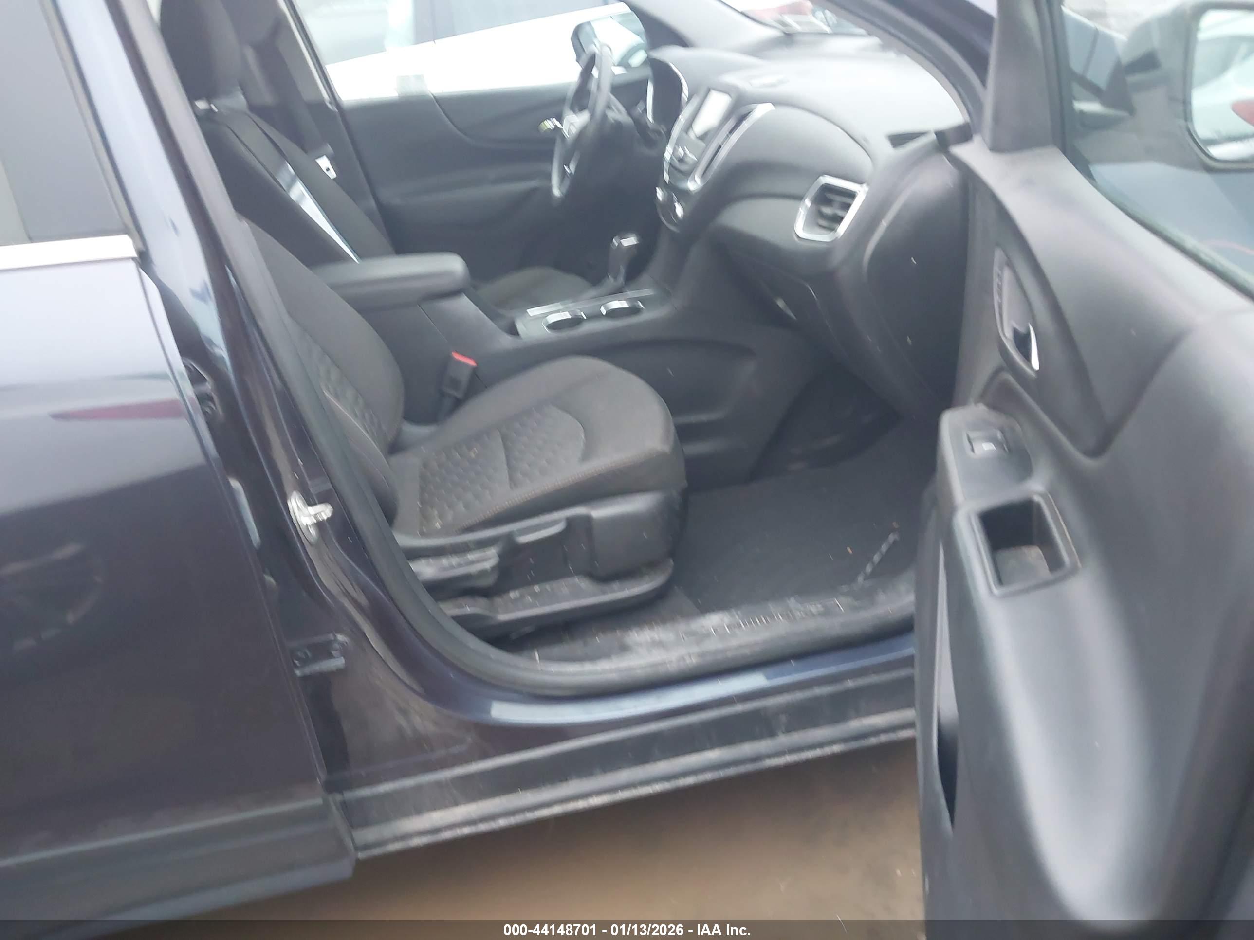 CHEVROLET EQUINOX image 5
