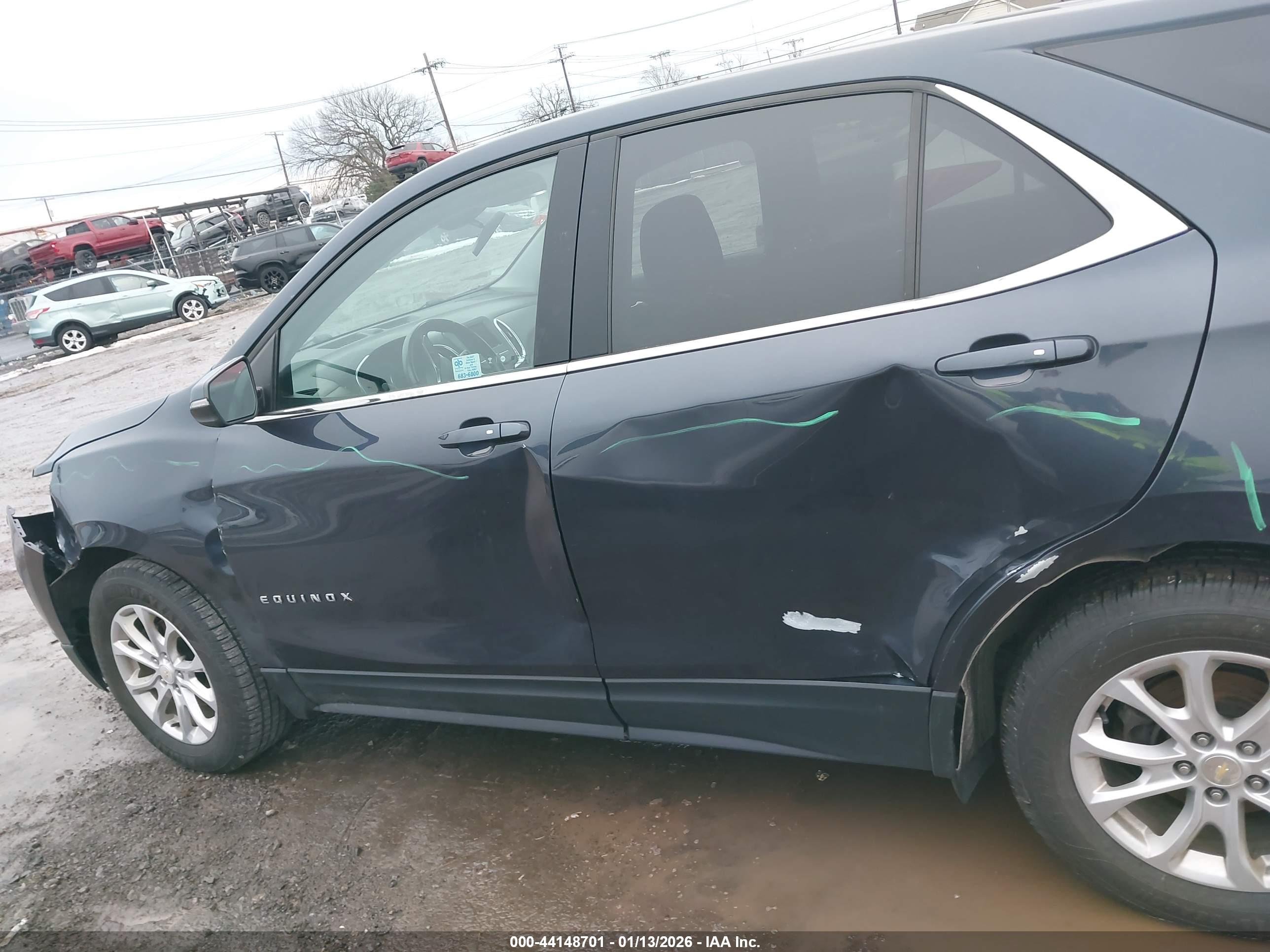 CHEVROLET EQUINOX image 6