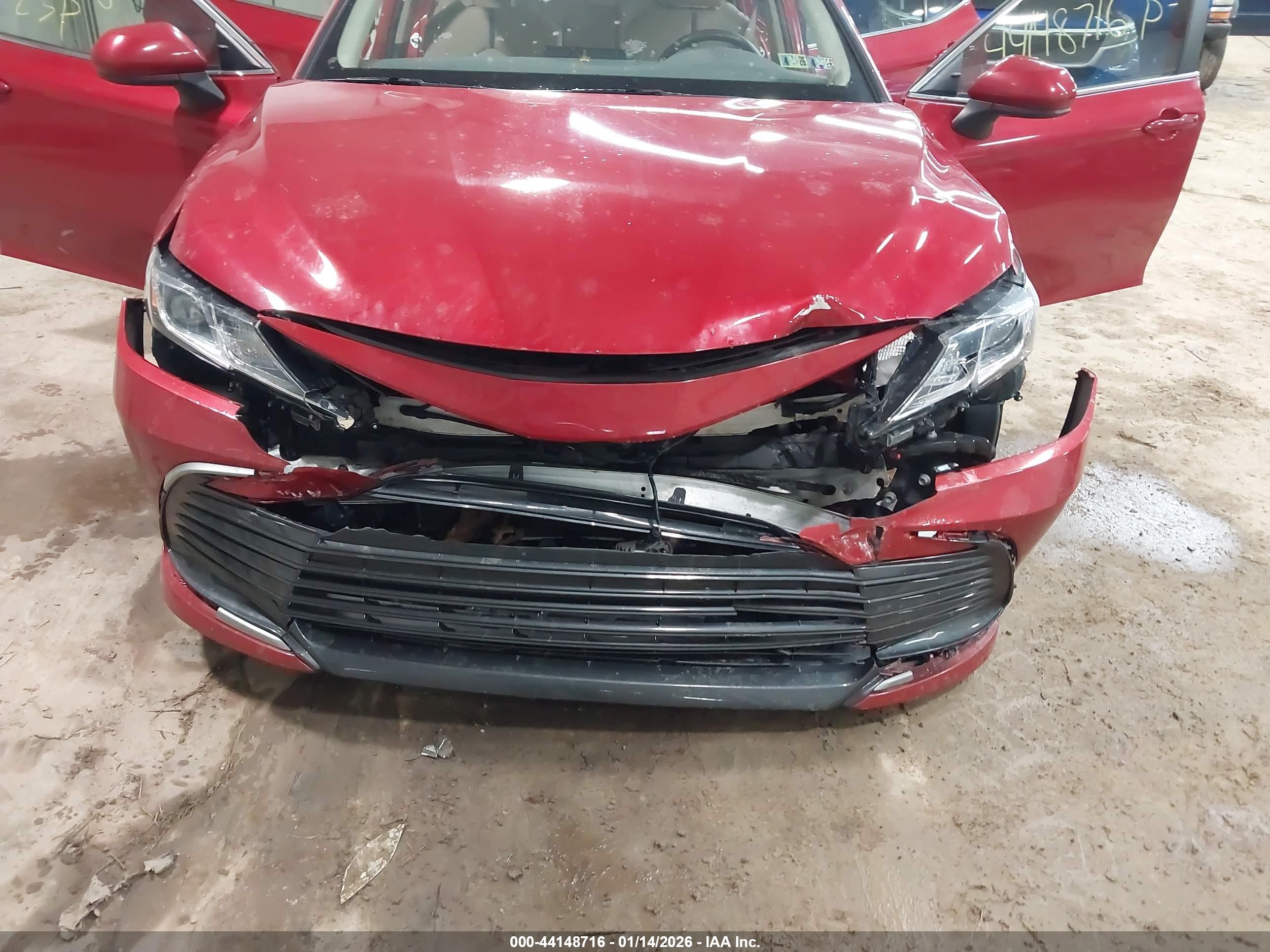 TOYOTA CAMRY image 6