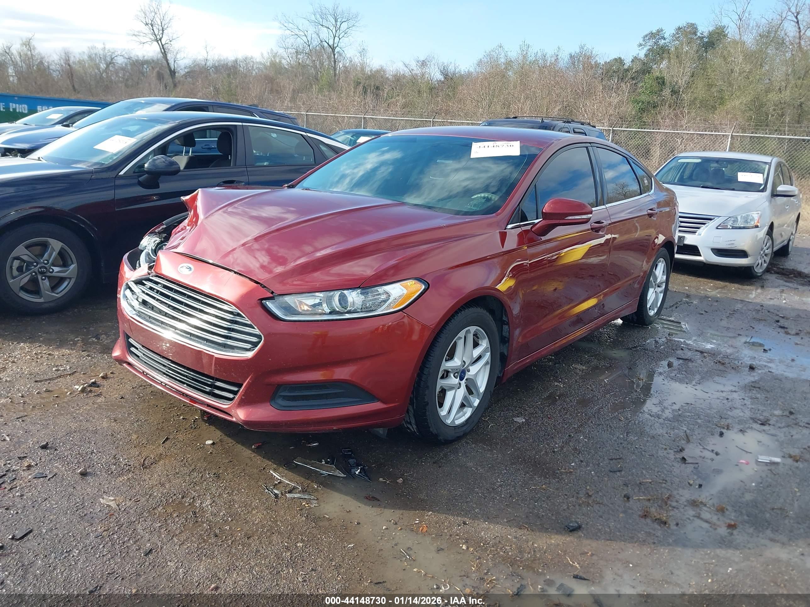 FORD FUSION image 2