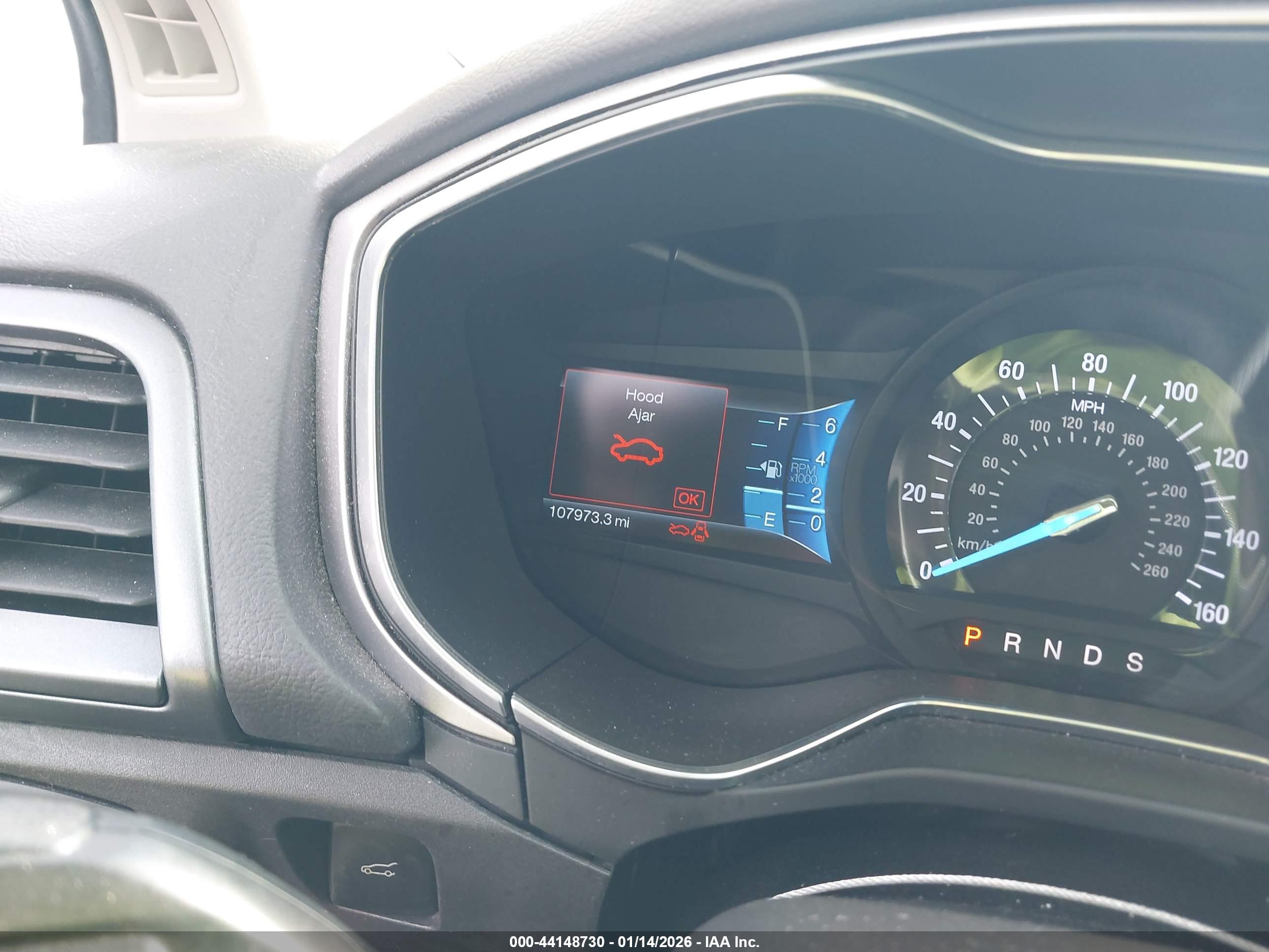 FORD FUSION image 7