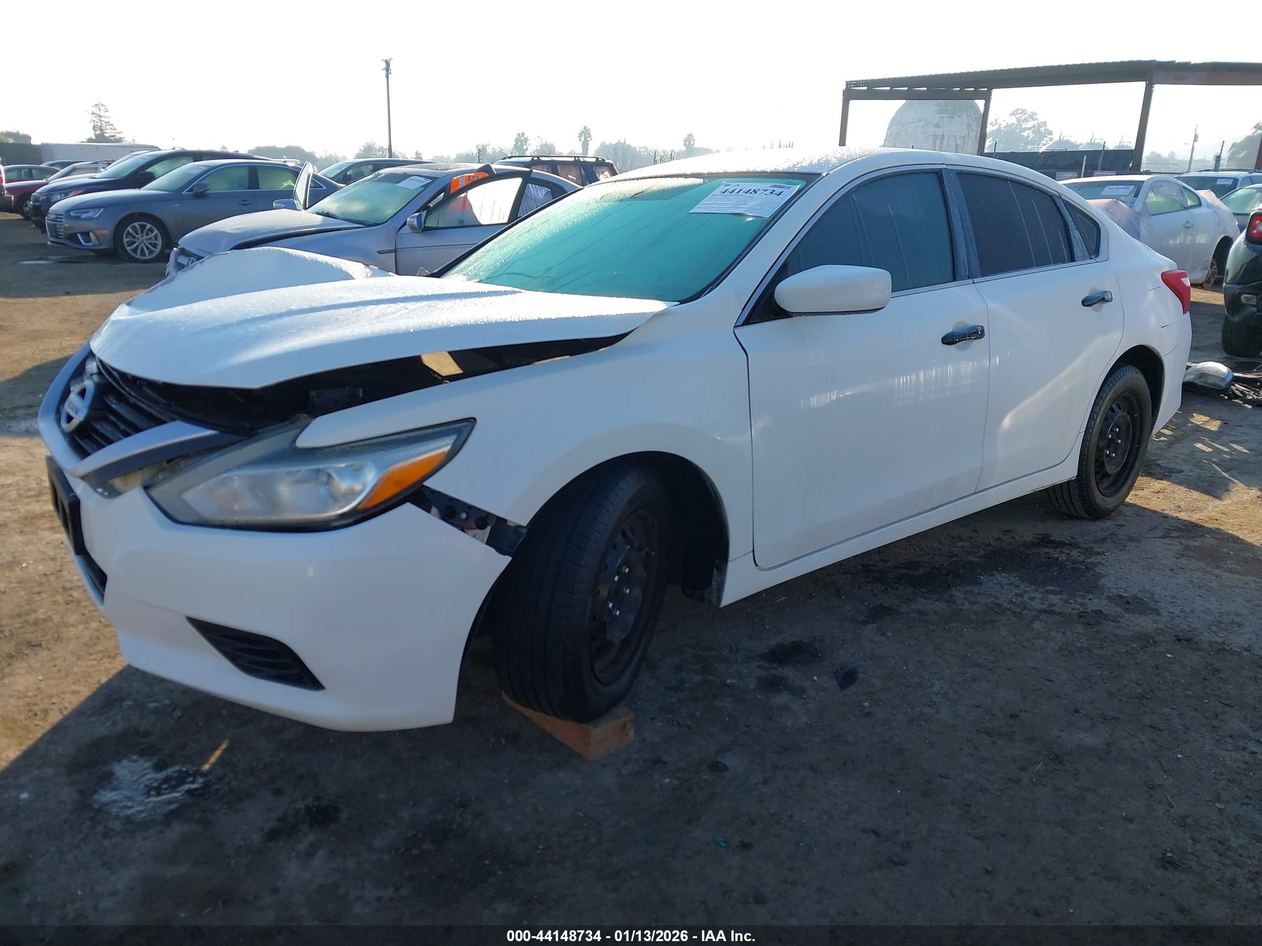 NISSAN ALTIMA image 2