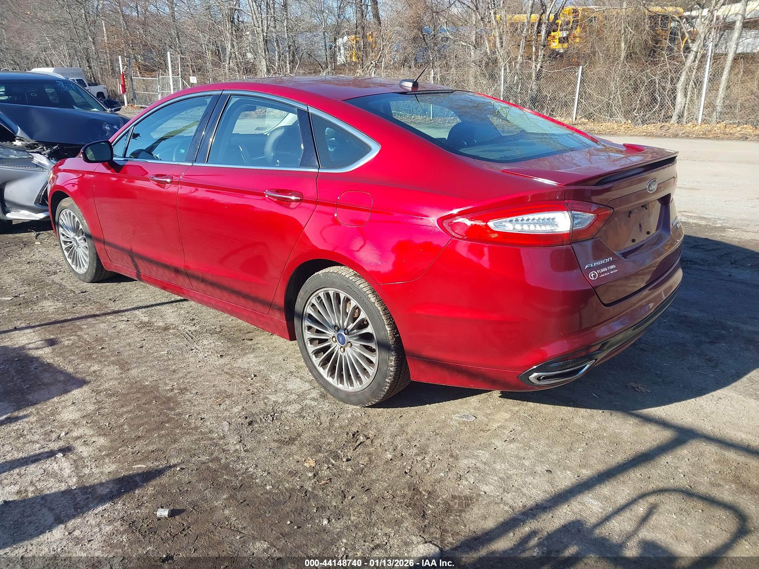 FORD FUSION image 3