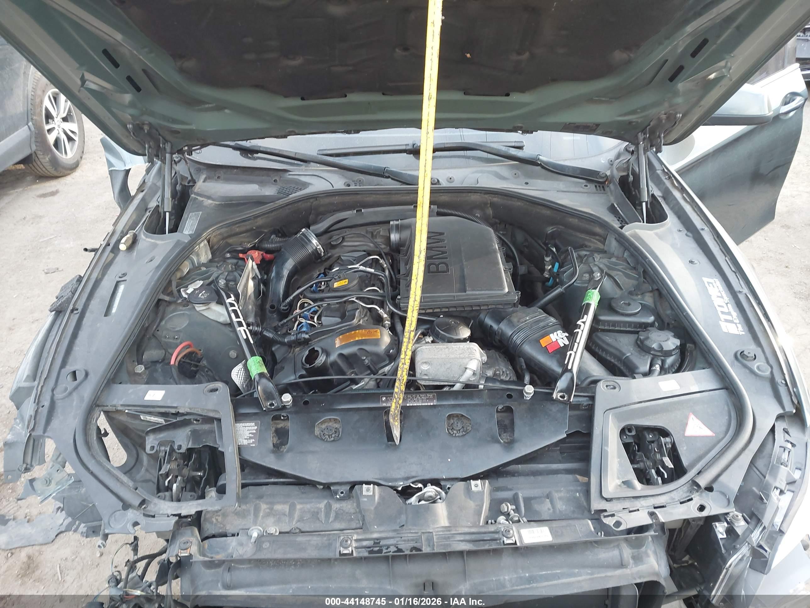 BMW 535I image 10