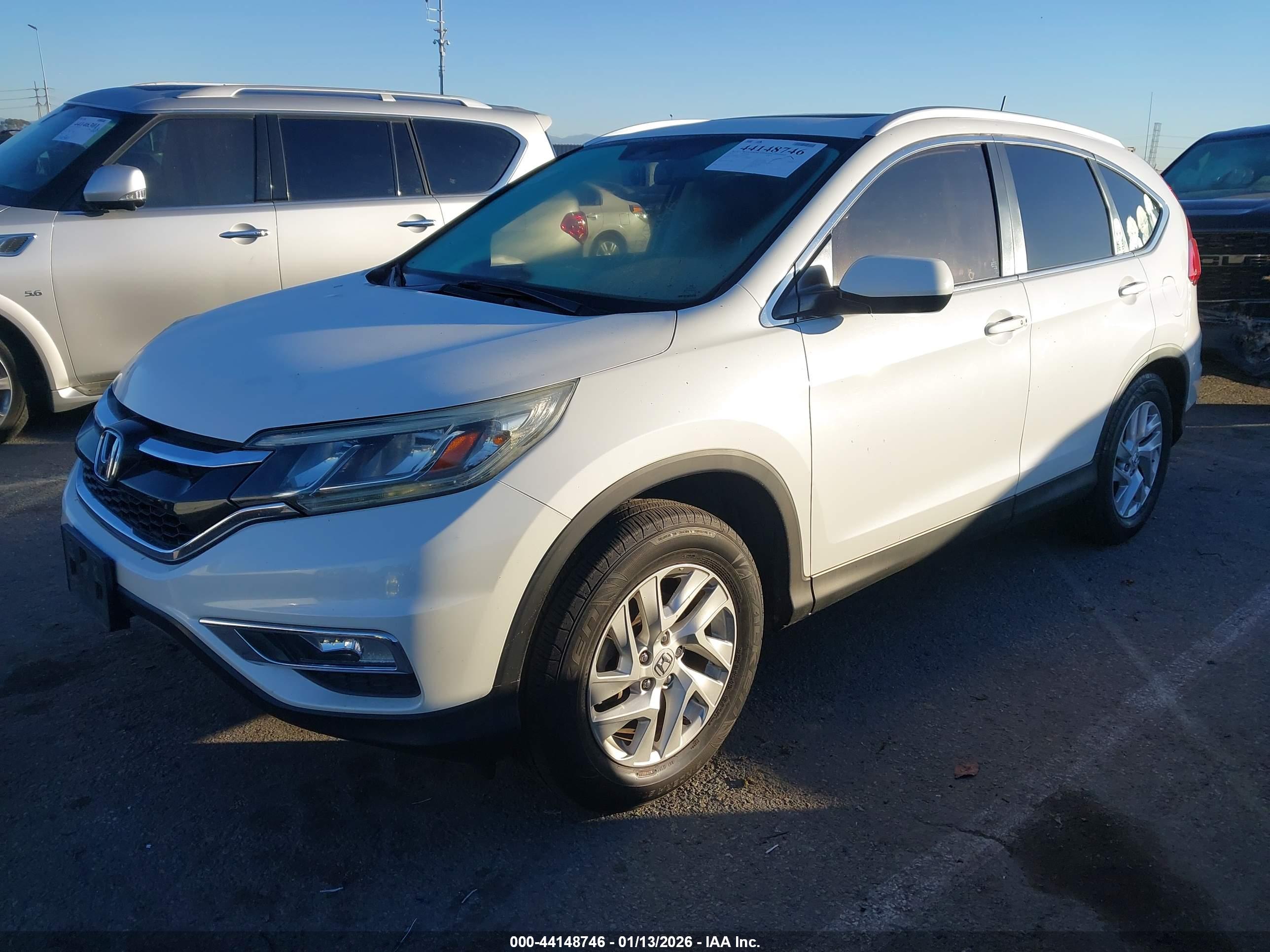 HONDA CR-V image 2