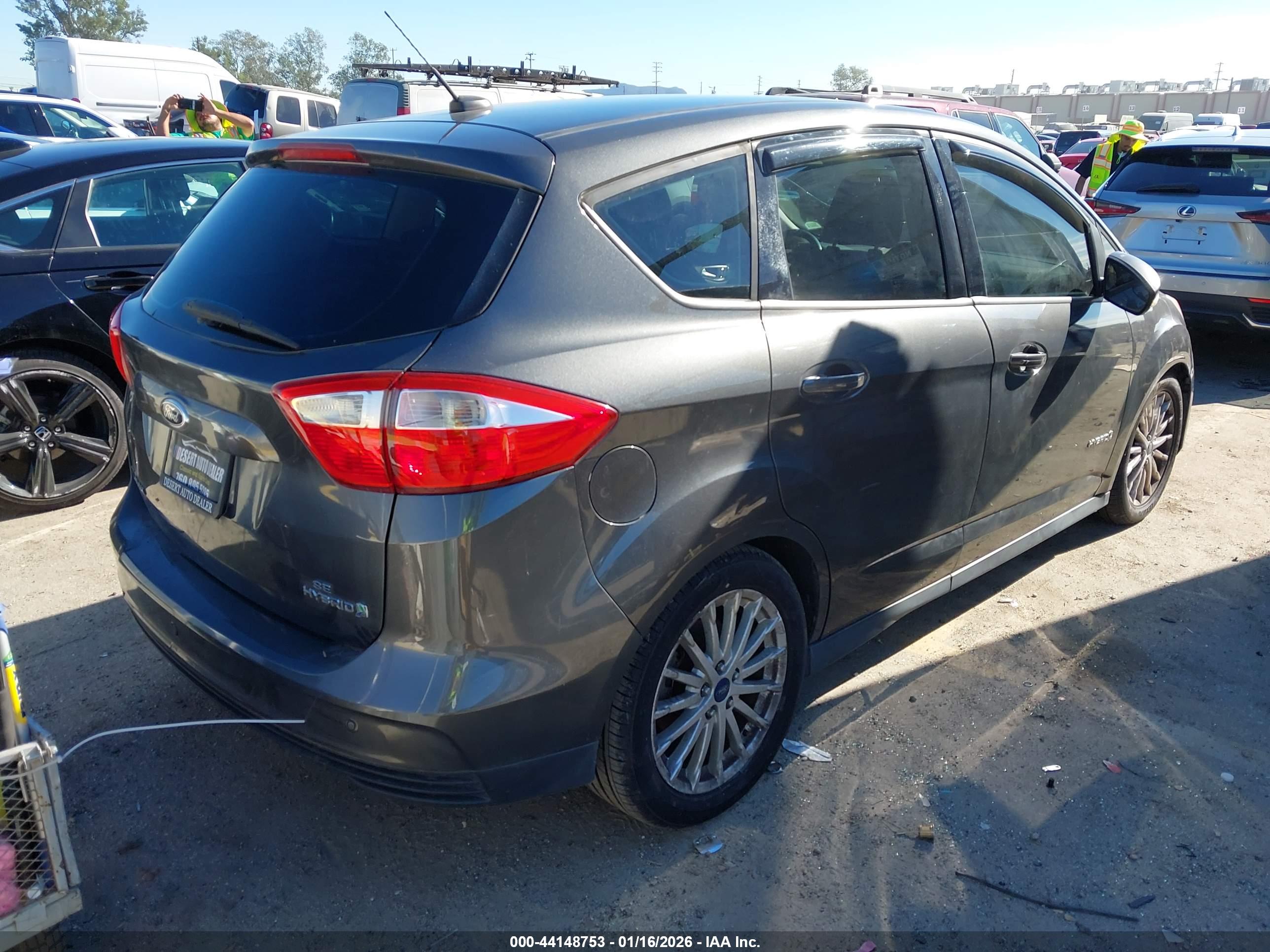 FORD C-MAX image 4