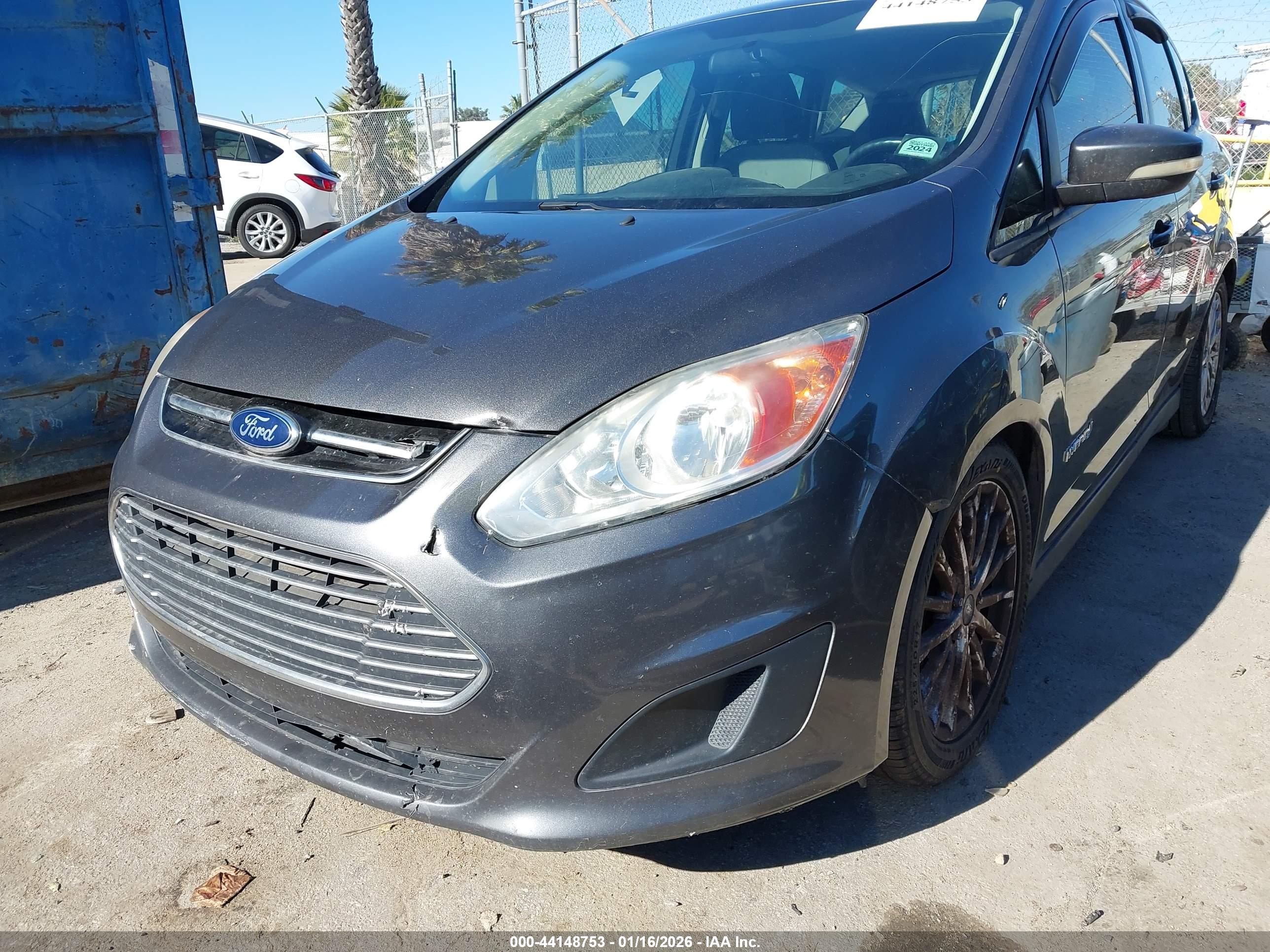 FORD C-MAX image 6