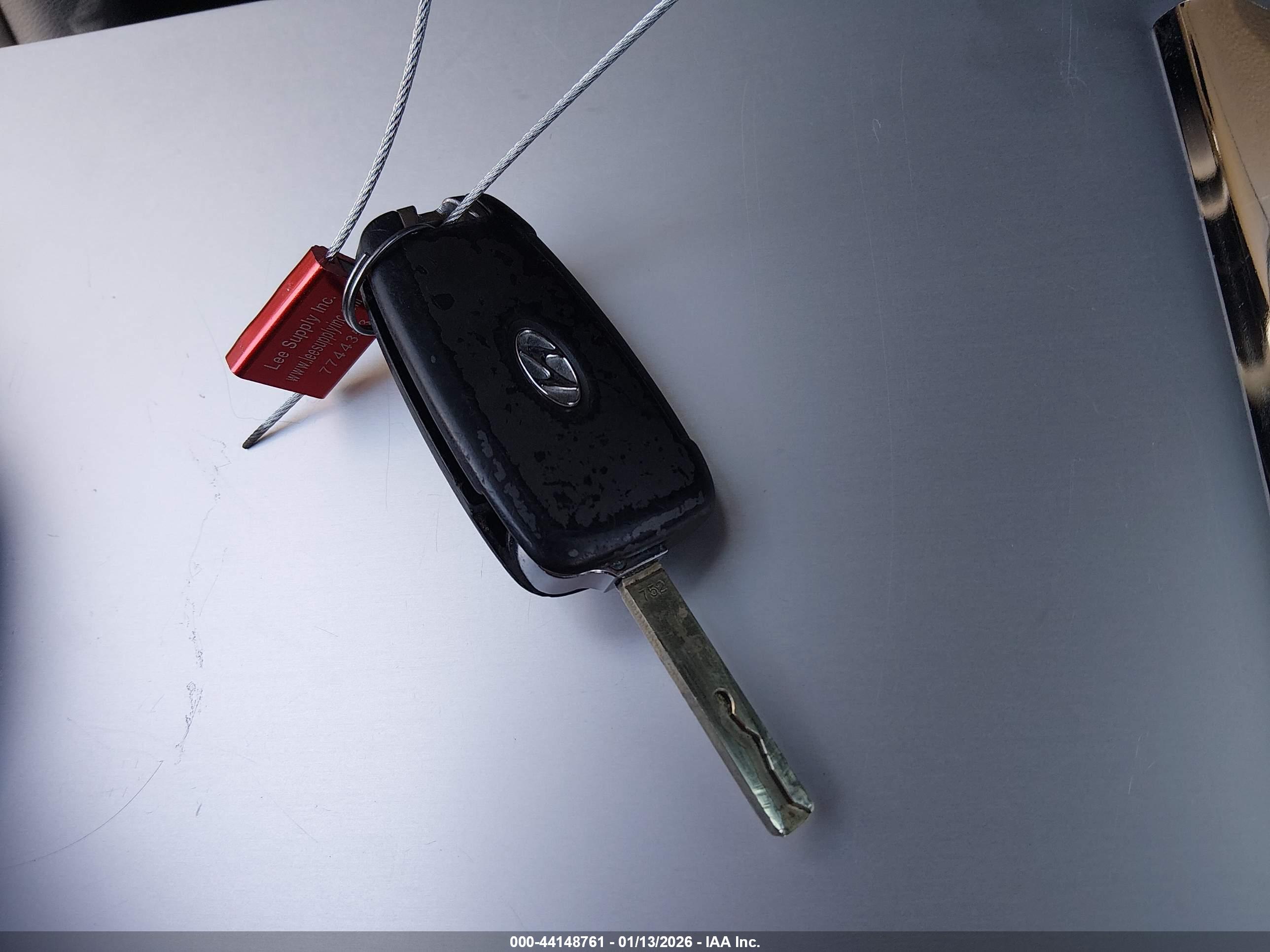 HYUNDAI VENUE image 11