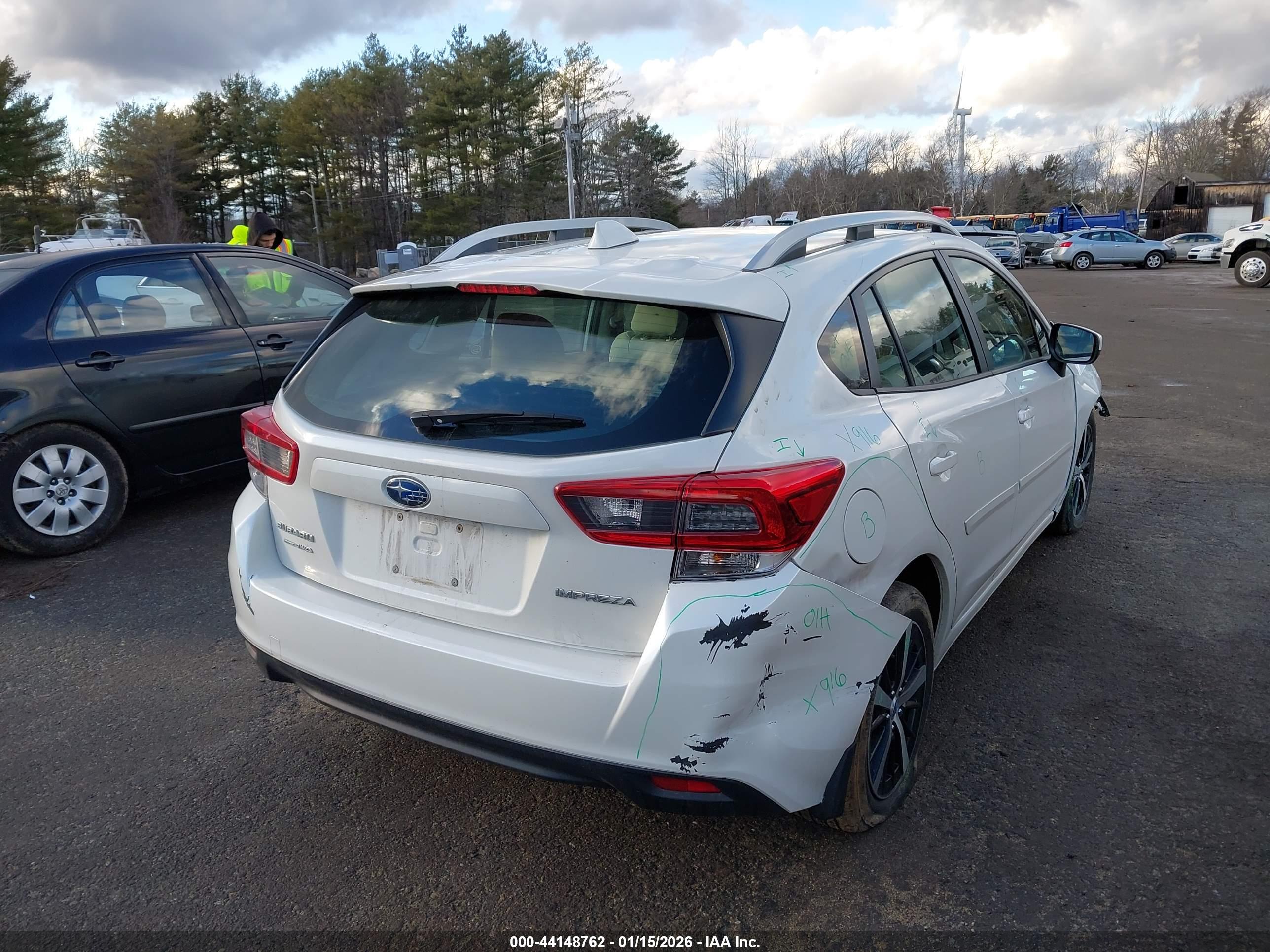 SUBARU IMPREZA image 4
