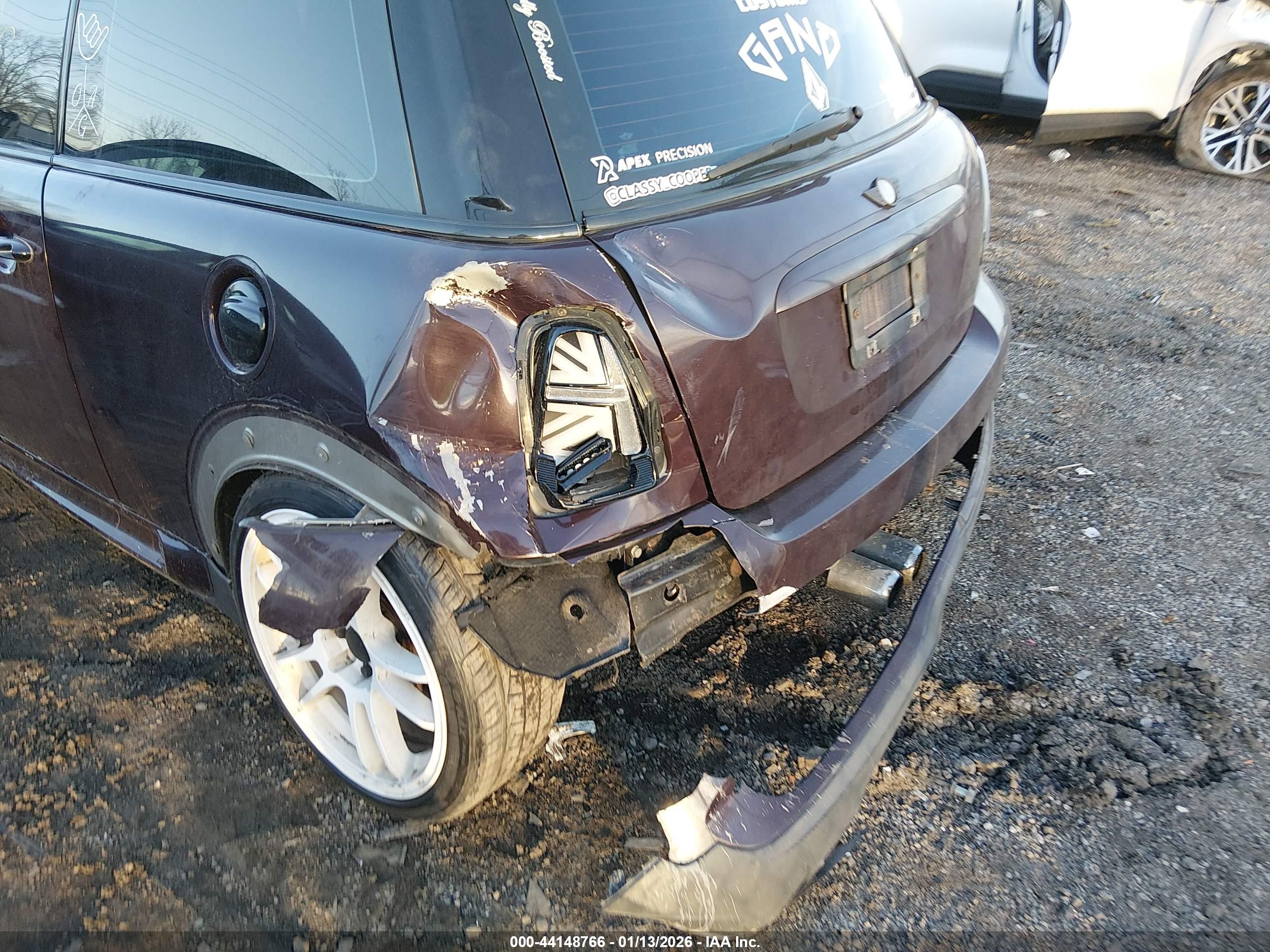 MINI COOPER image 6