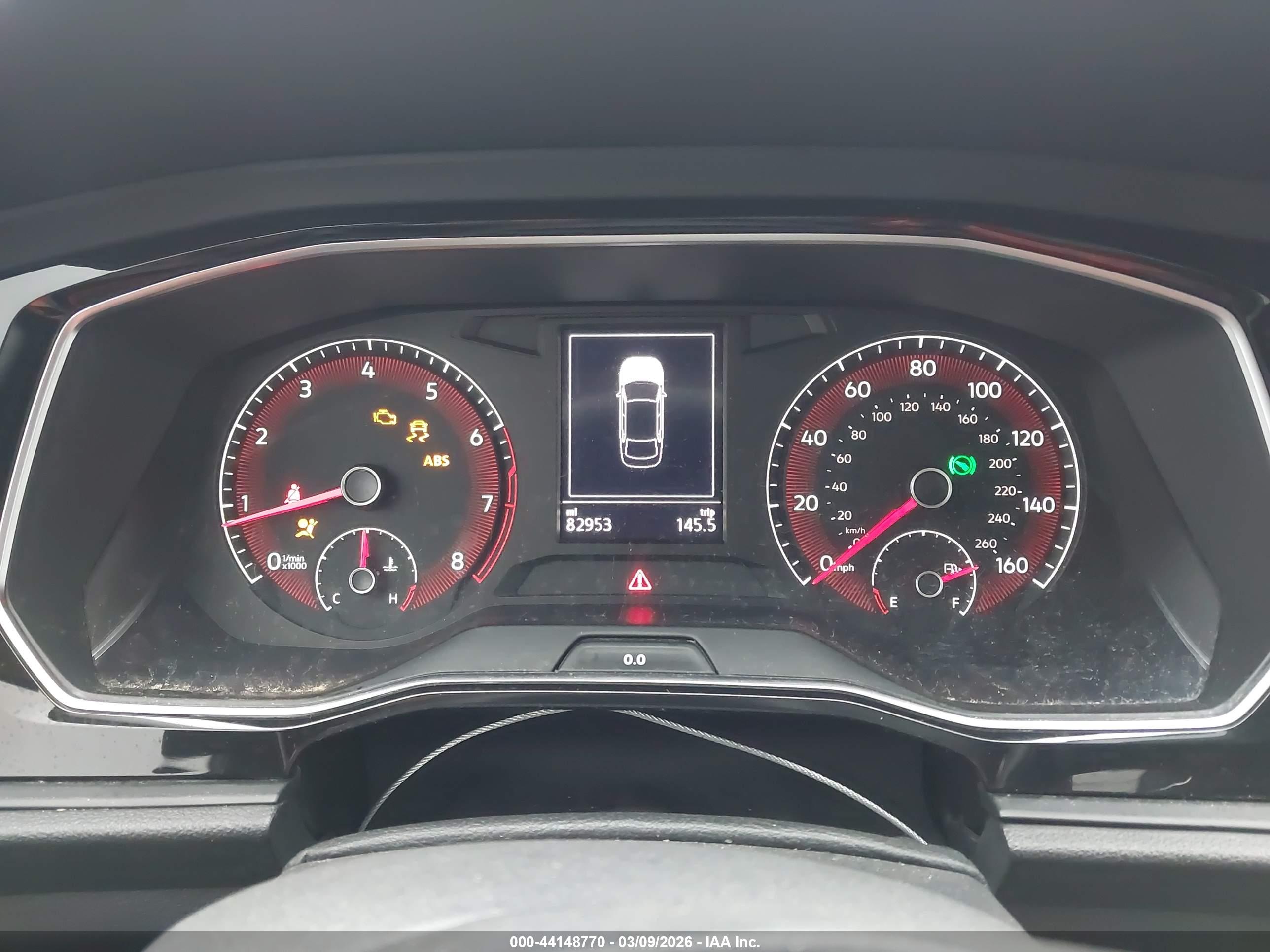 VOLKSWAGEN JETTA image 7
