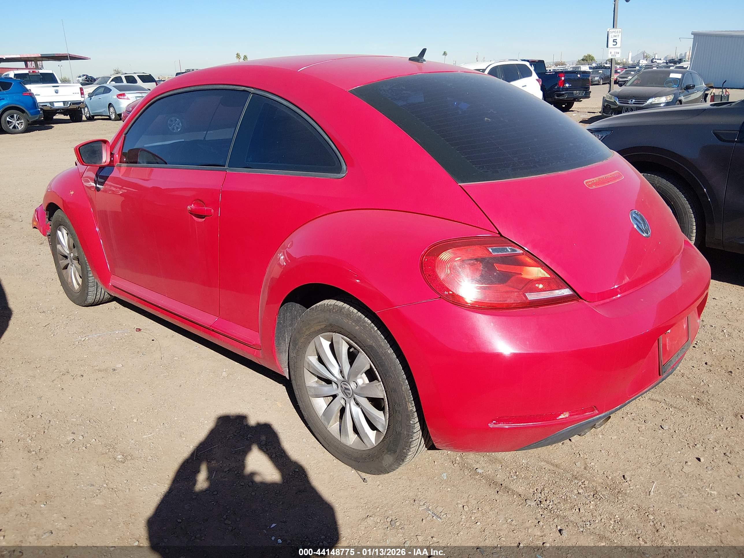 VOLKSWAGEN BEETLE image 3