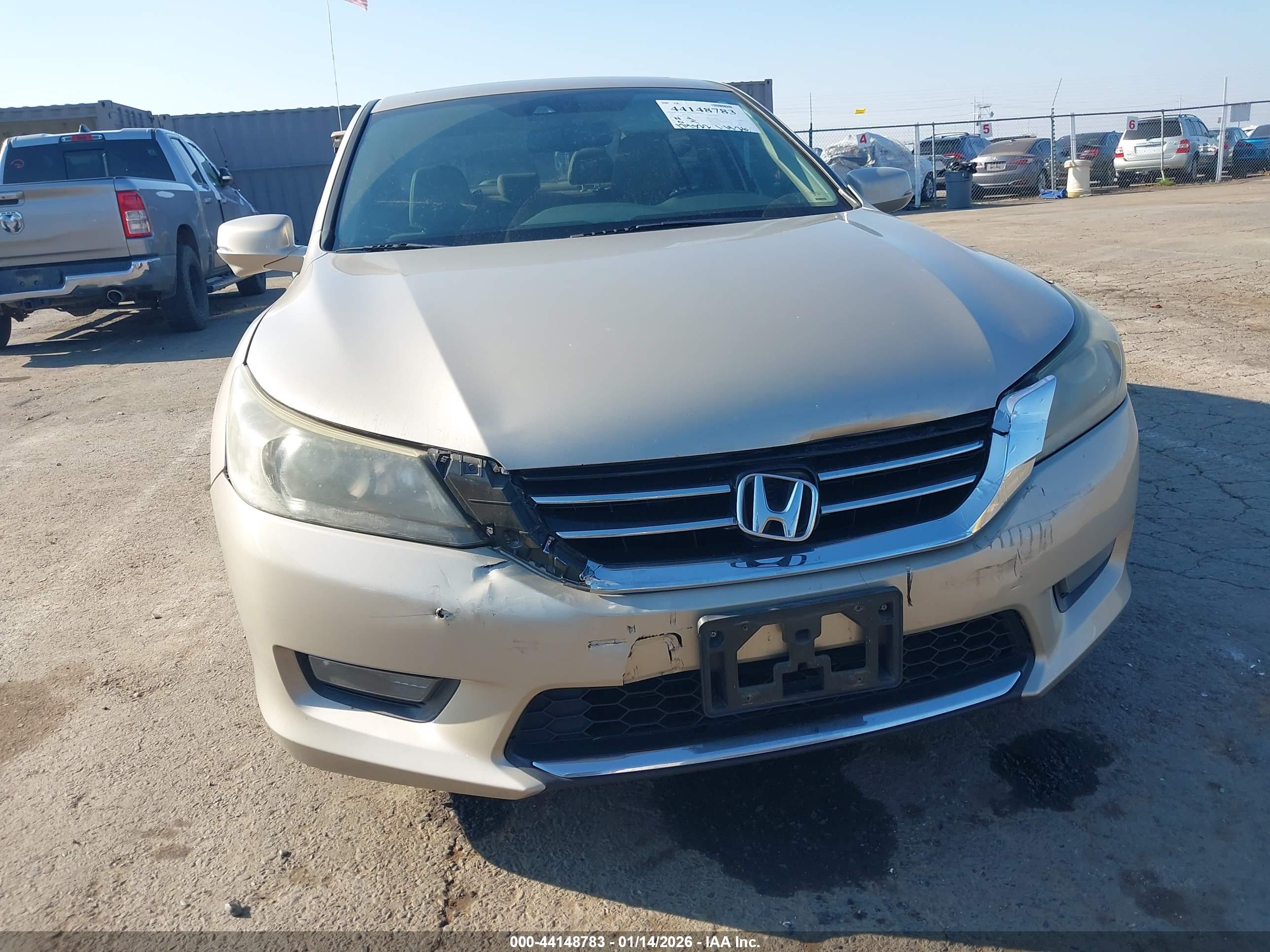 HONDA ACCORD image 6