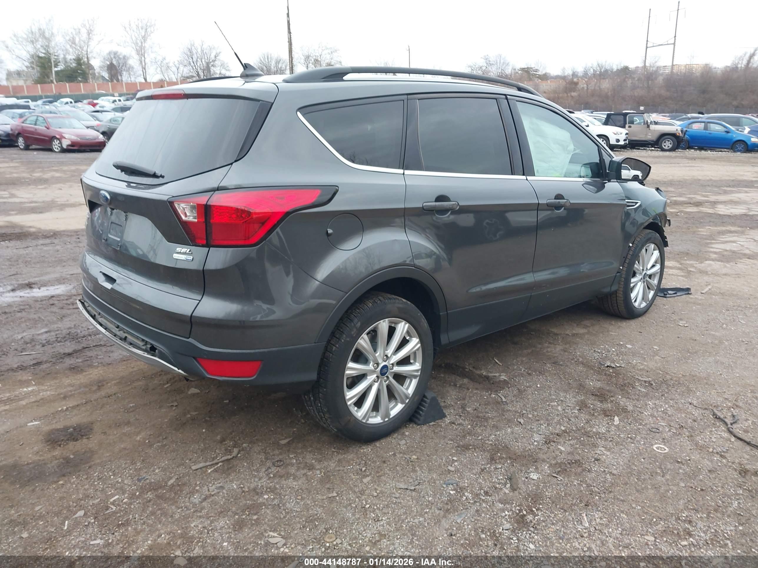 FORD ESCAPE image 4