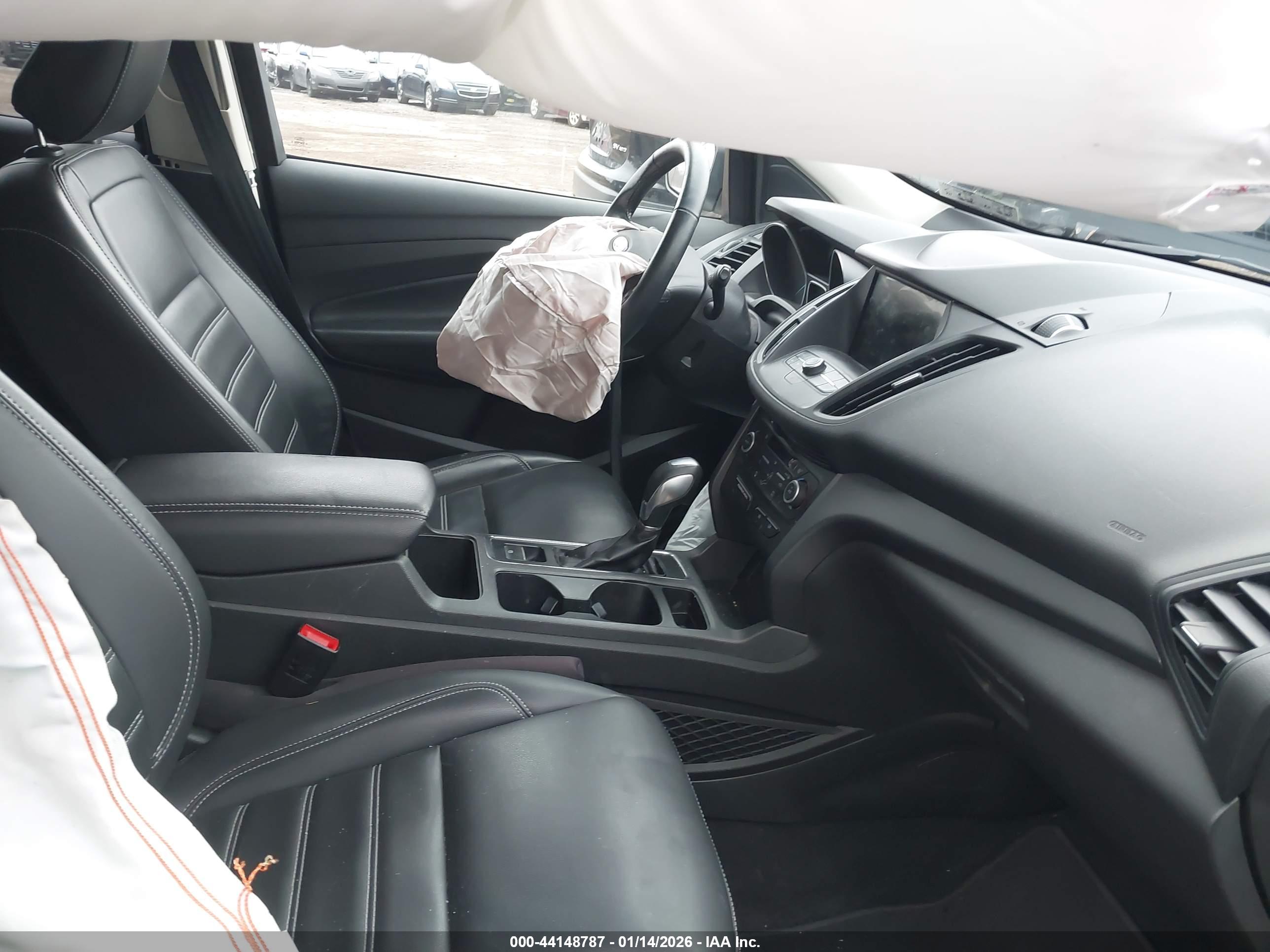 FORD ESCAPE image 5