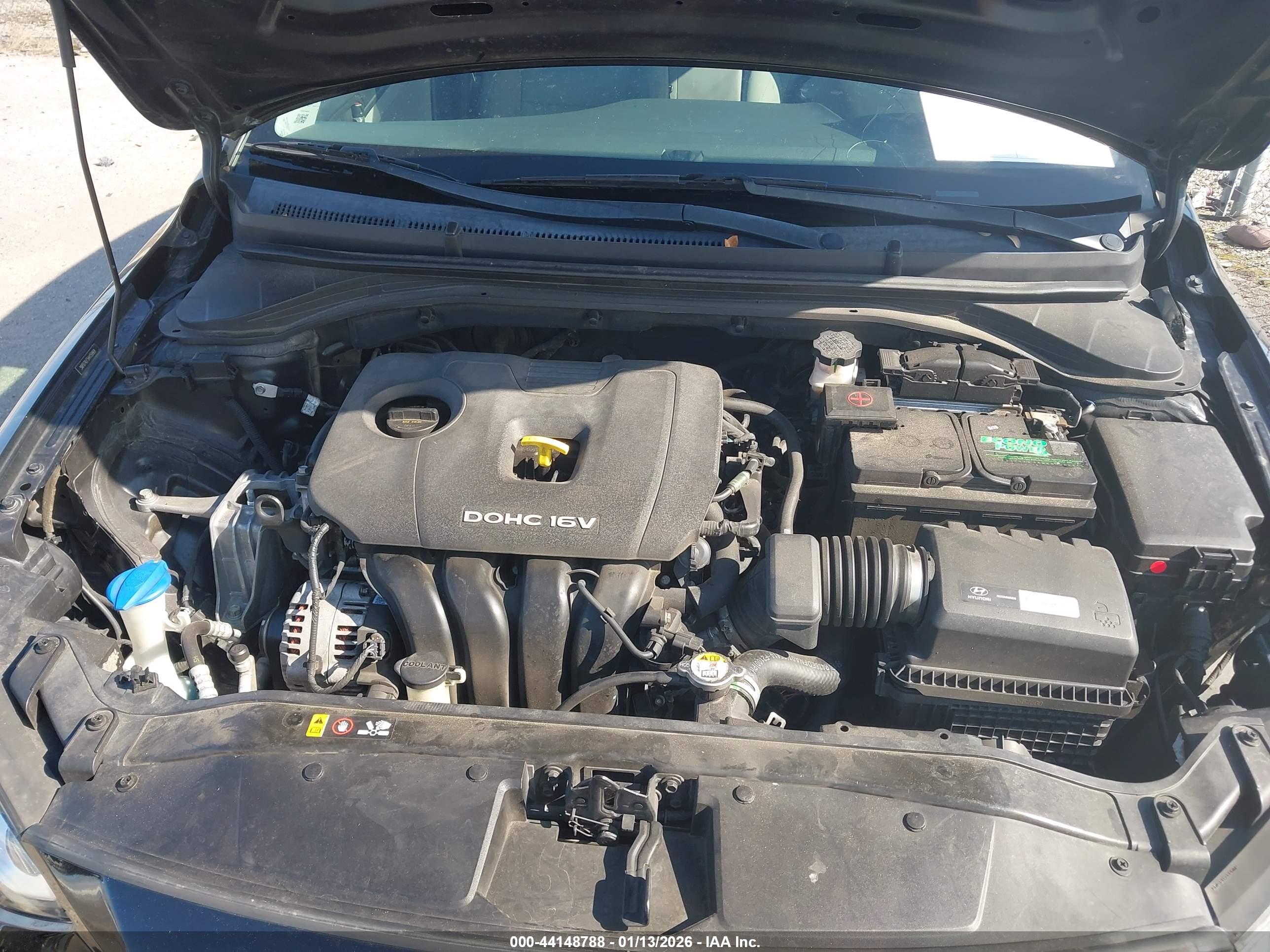 HYUNDAI ELANTRA image 10