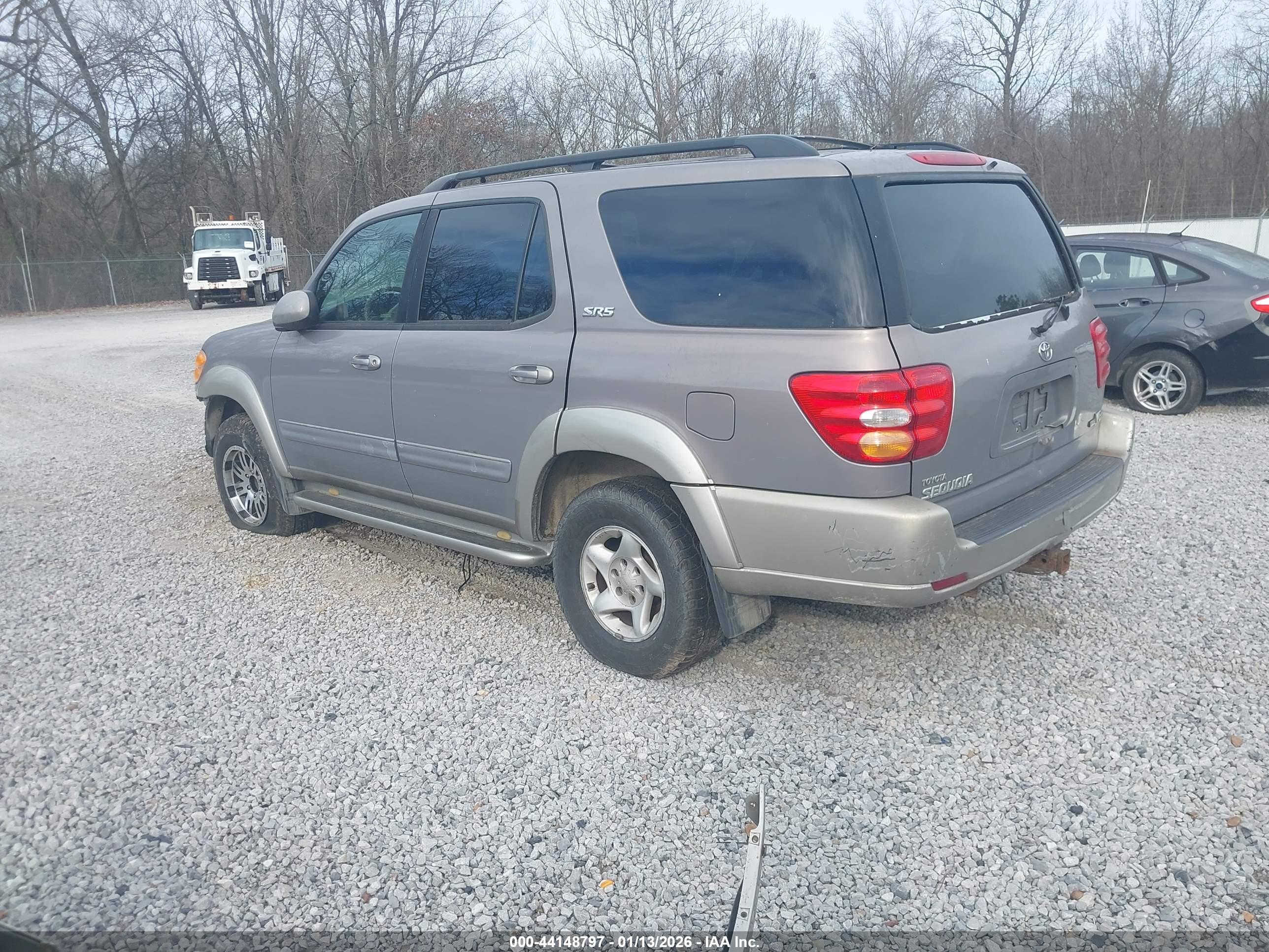 TOYOTA SEQUOIA image 3