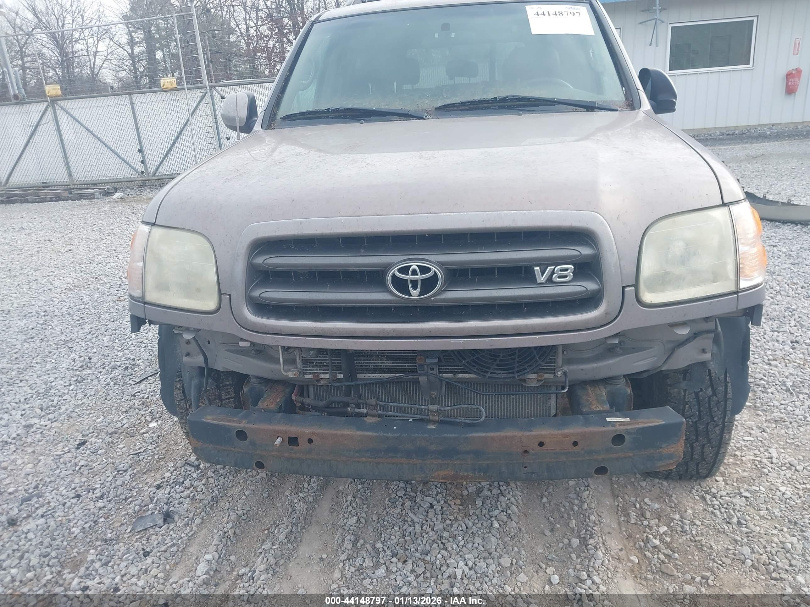 TOYOTA SEQUOIA image 6