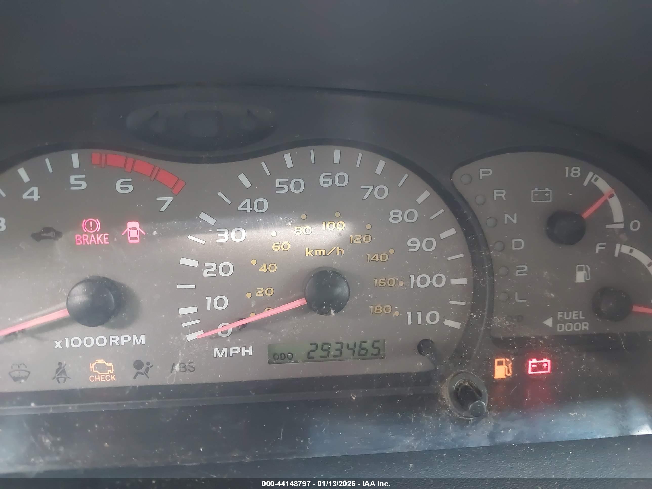 TOYOTA SEQUOIA image 7