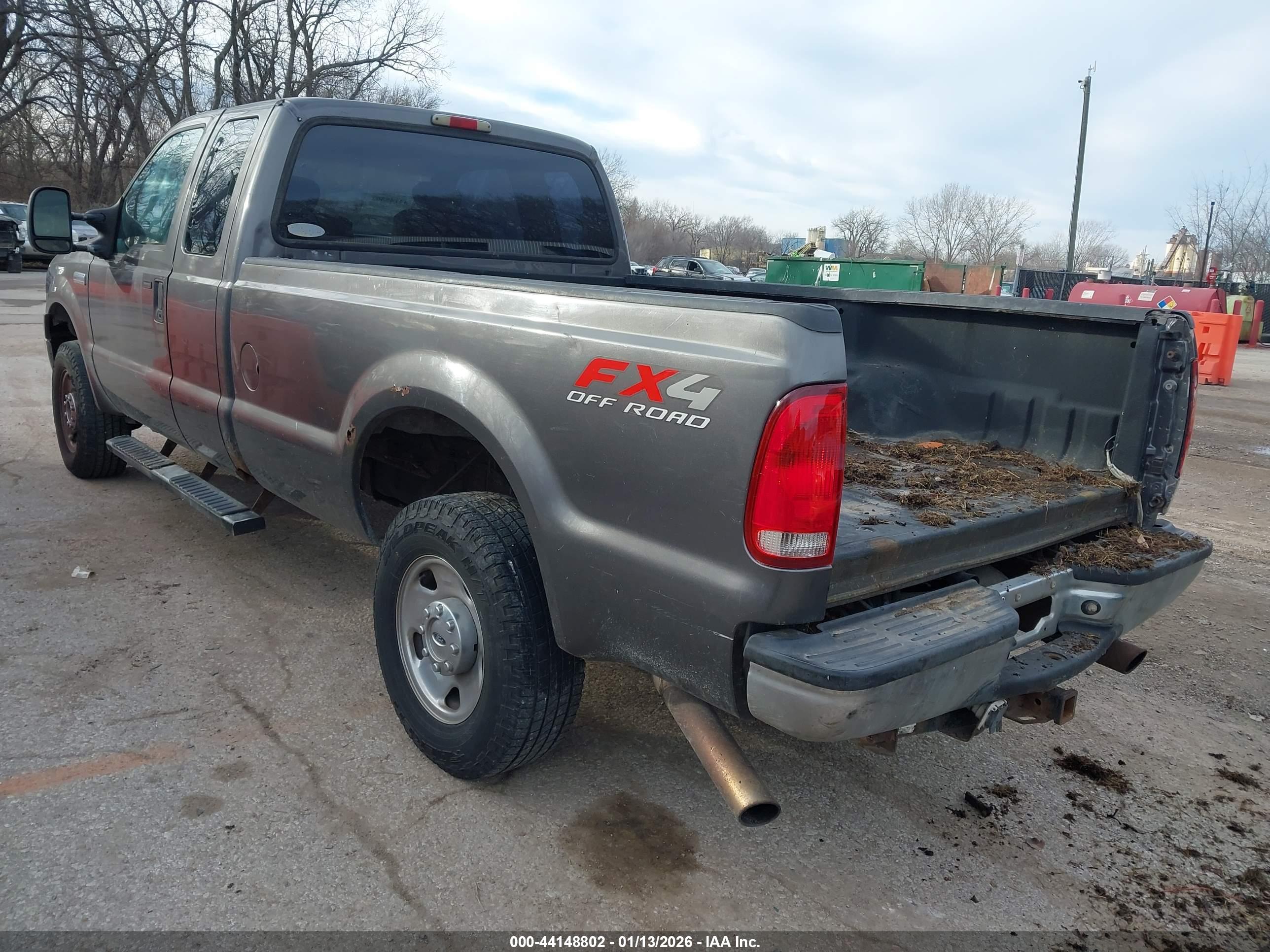 FORD F-250 image 3