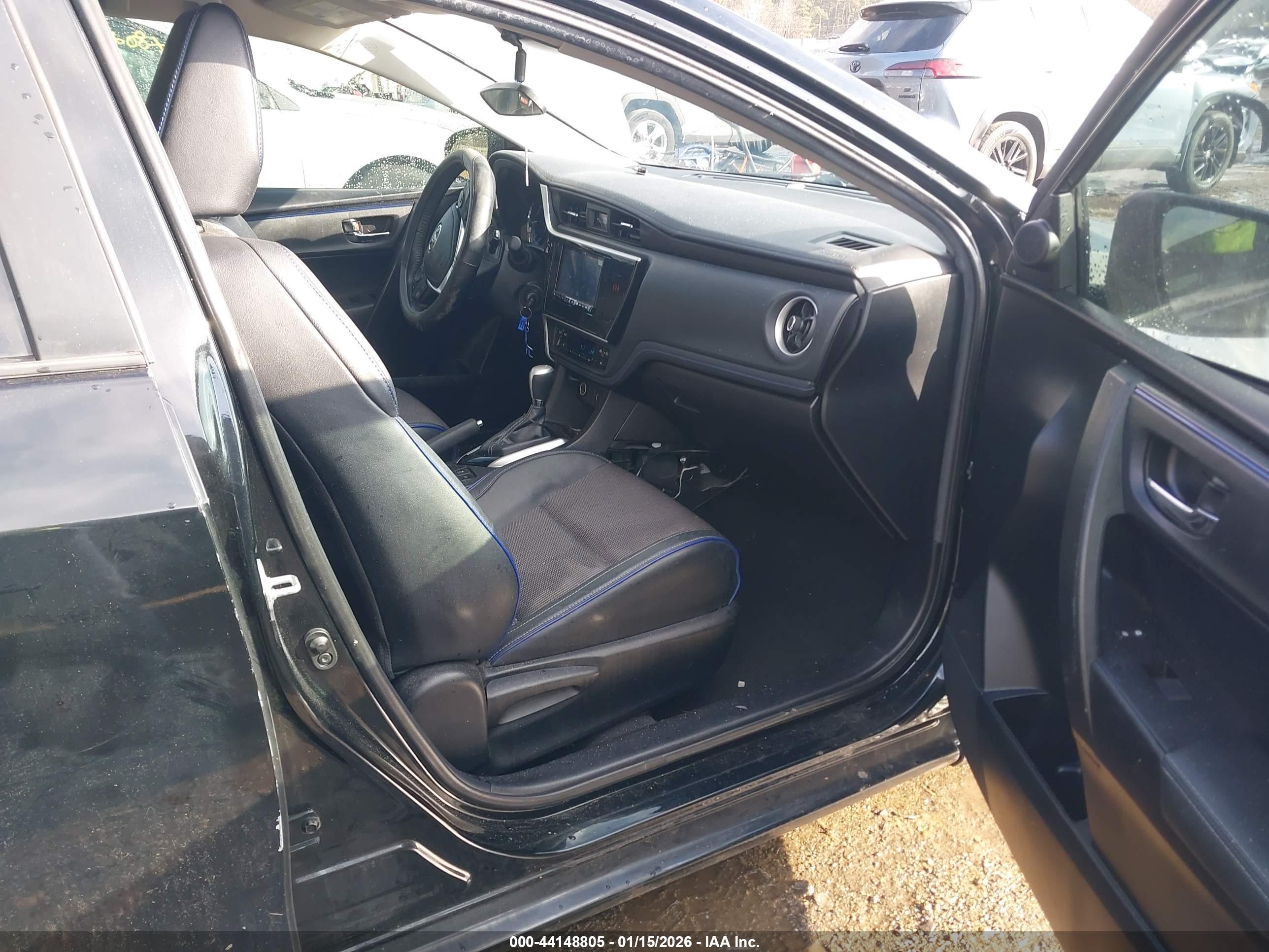 TOYOTA COROLLA image 5