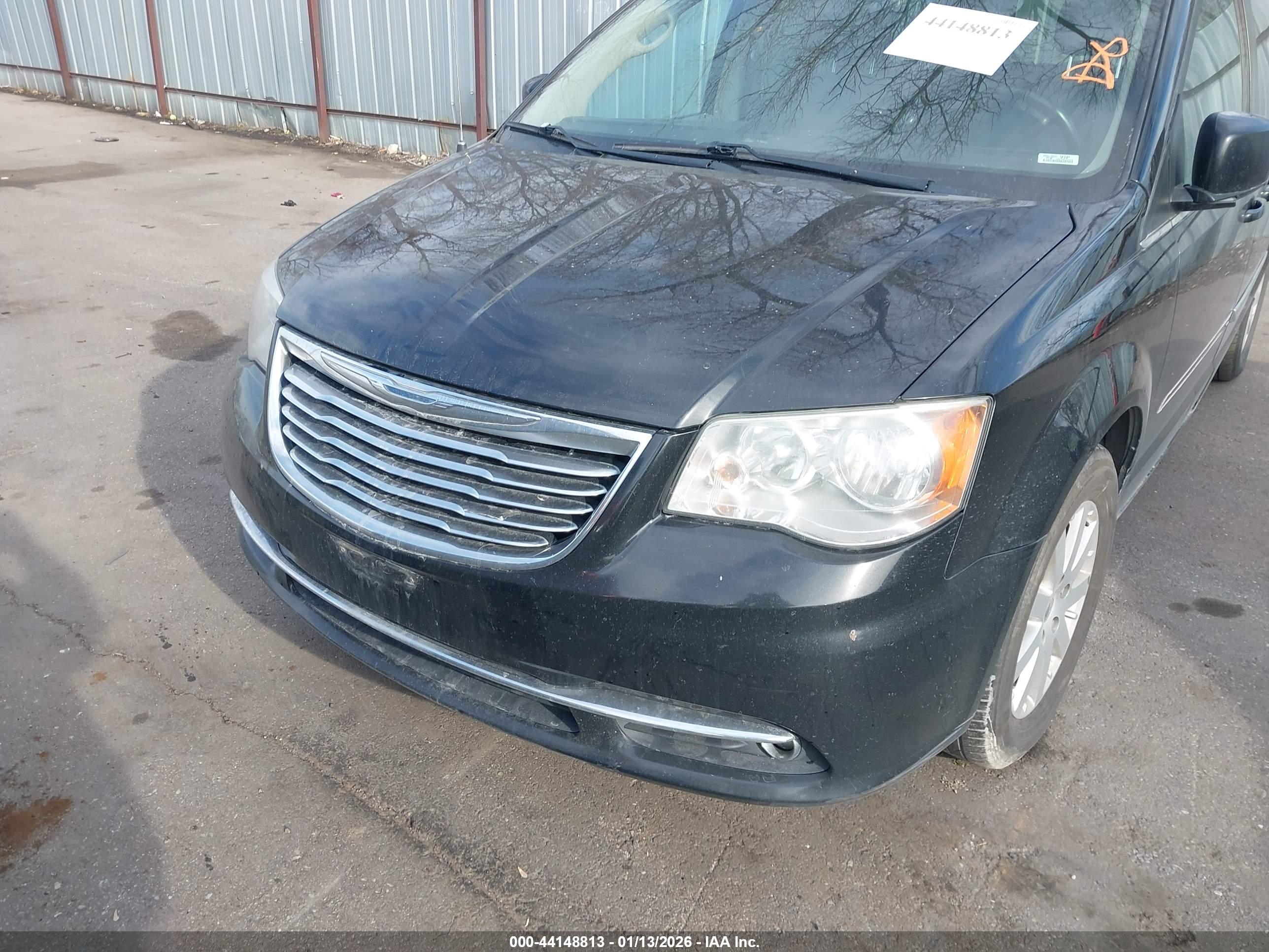 CHRYSLER TOWN image 6
