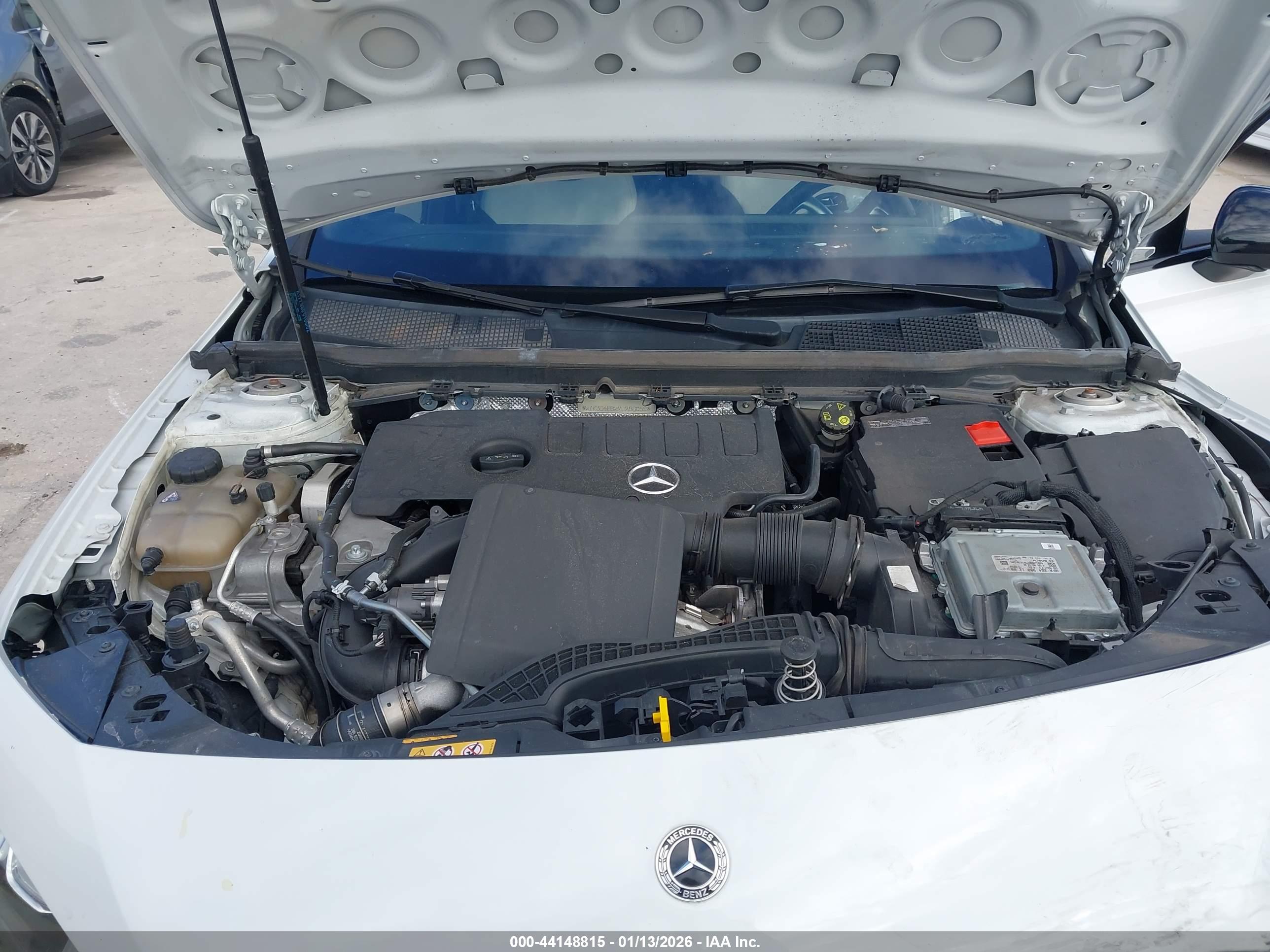 MERCEDES-BENZ A image 10