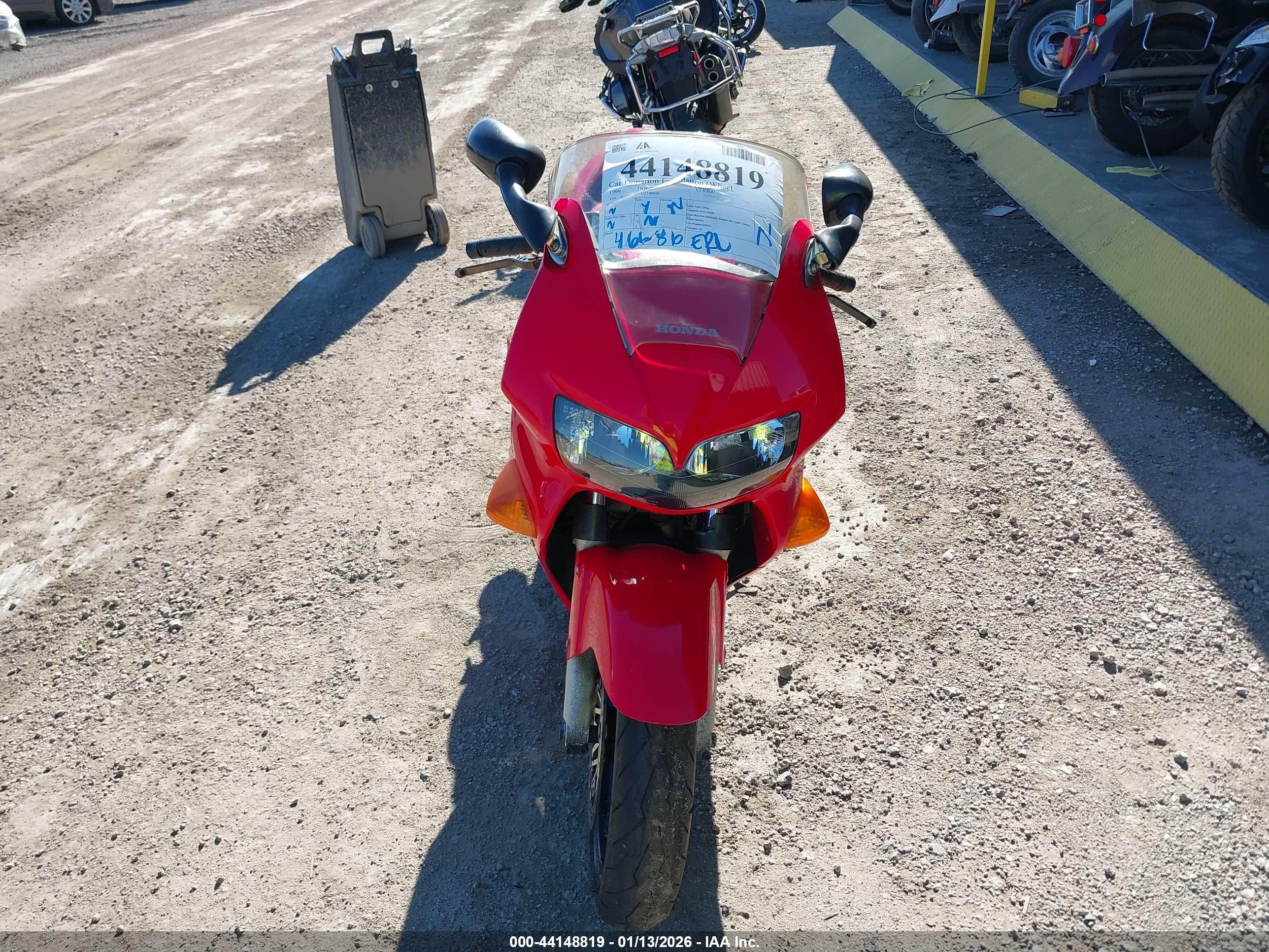 HONDA VFR800 image 5