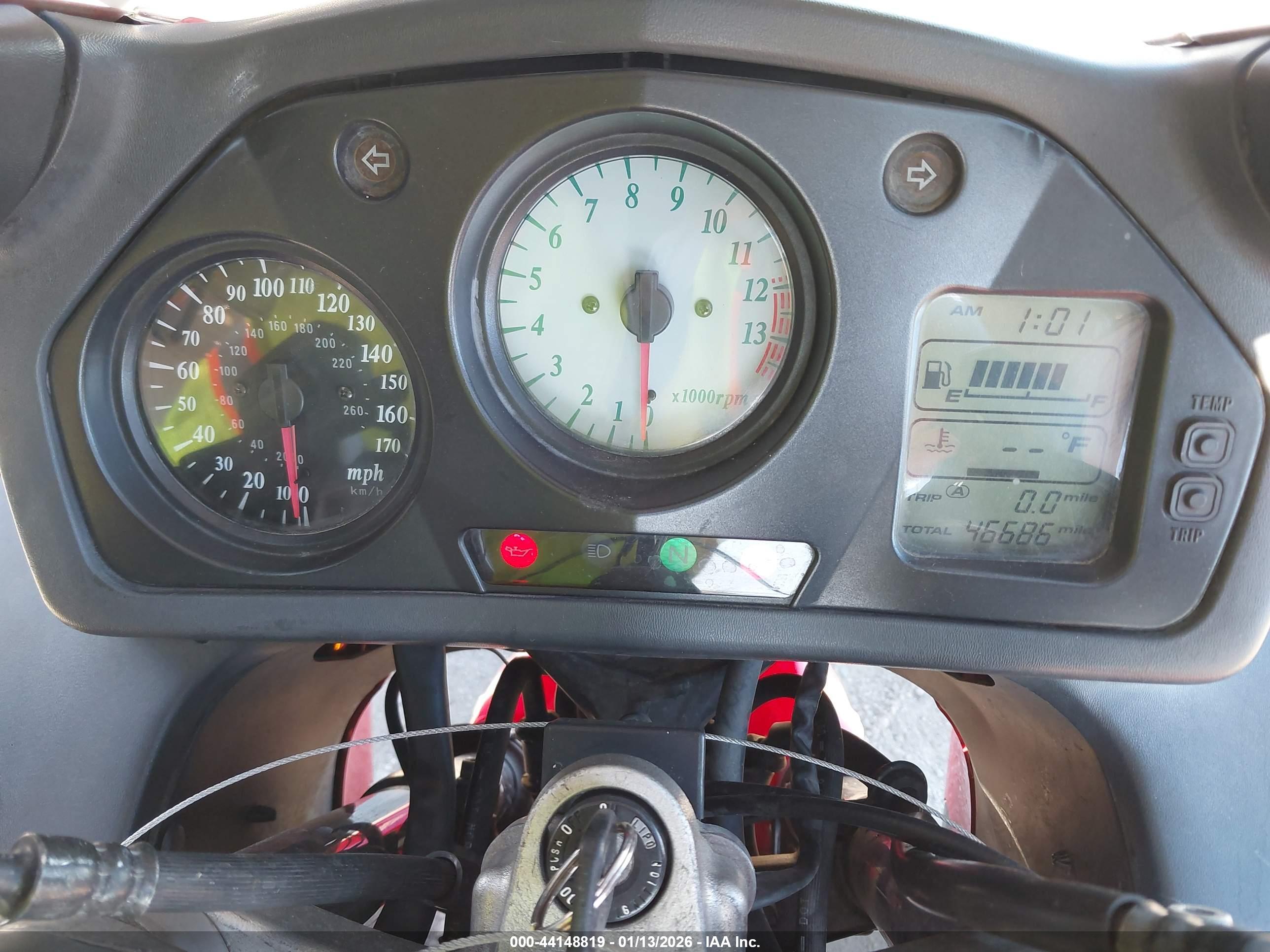 HONDA VFR800 image 7