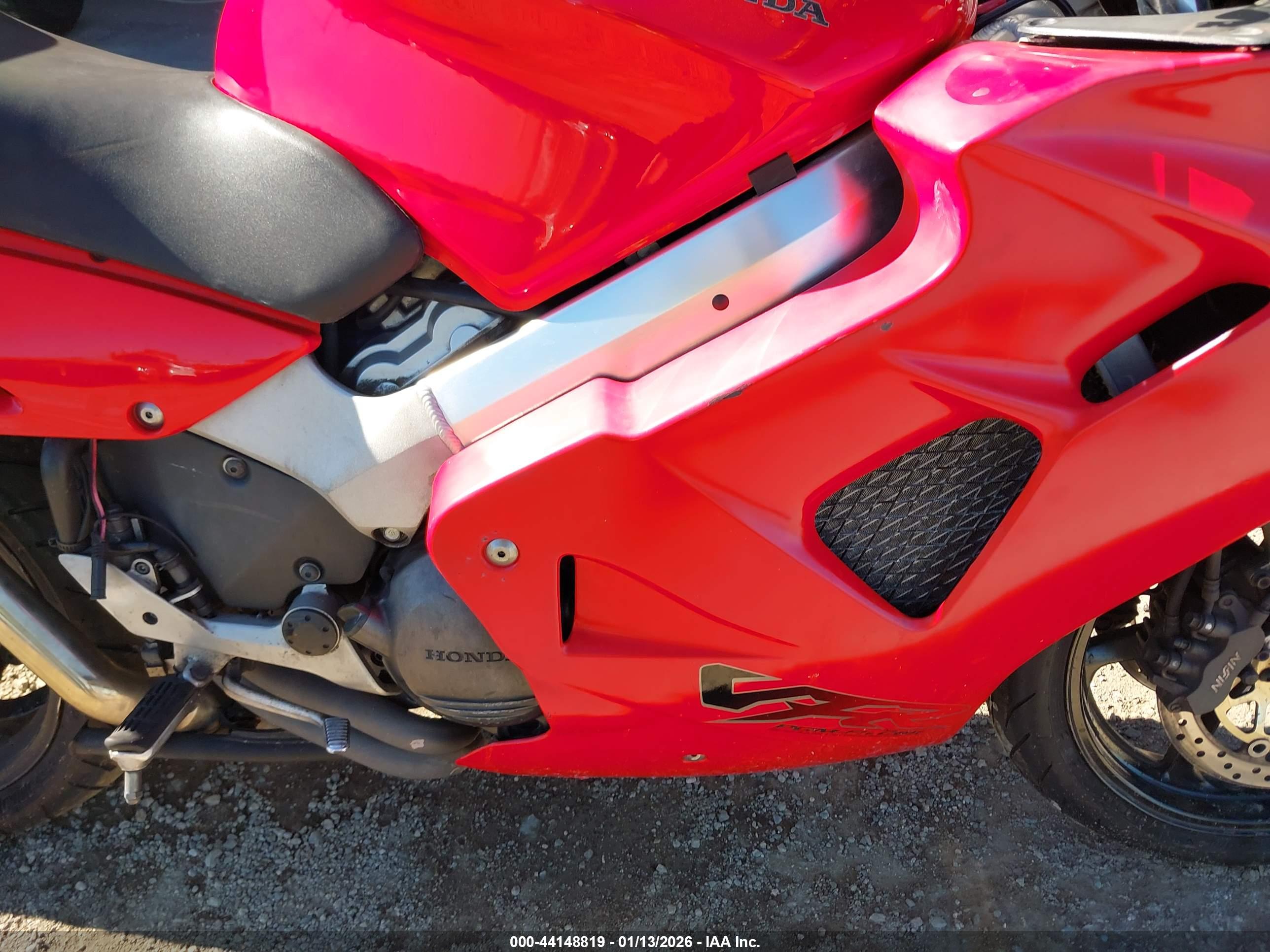 HONDA VFR800 image 8