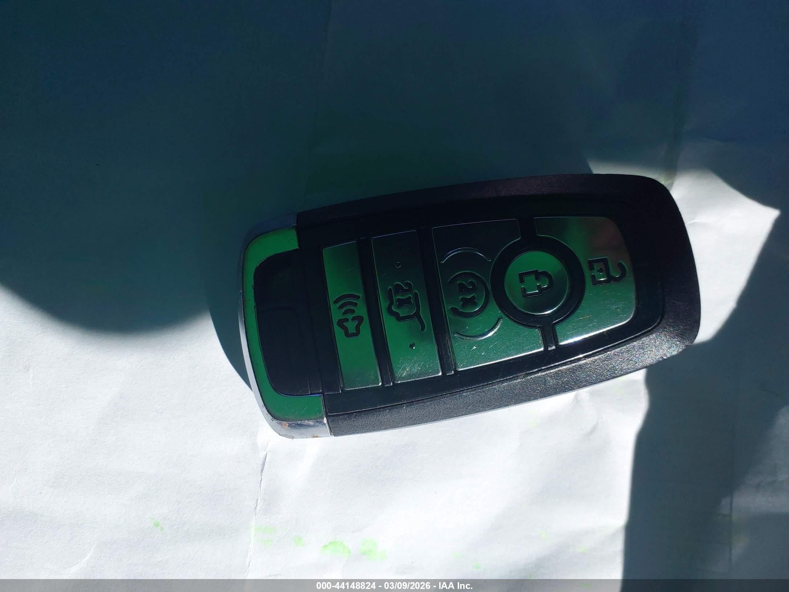 FORD ESCAPE image 11
