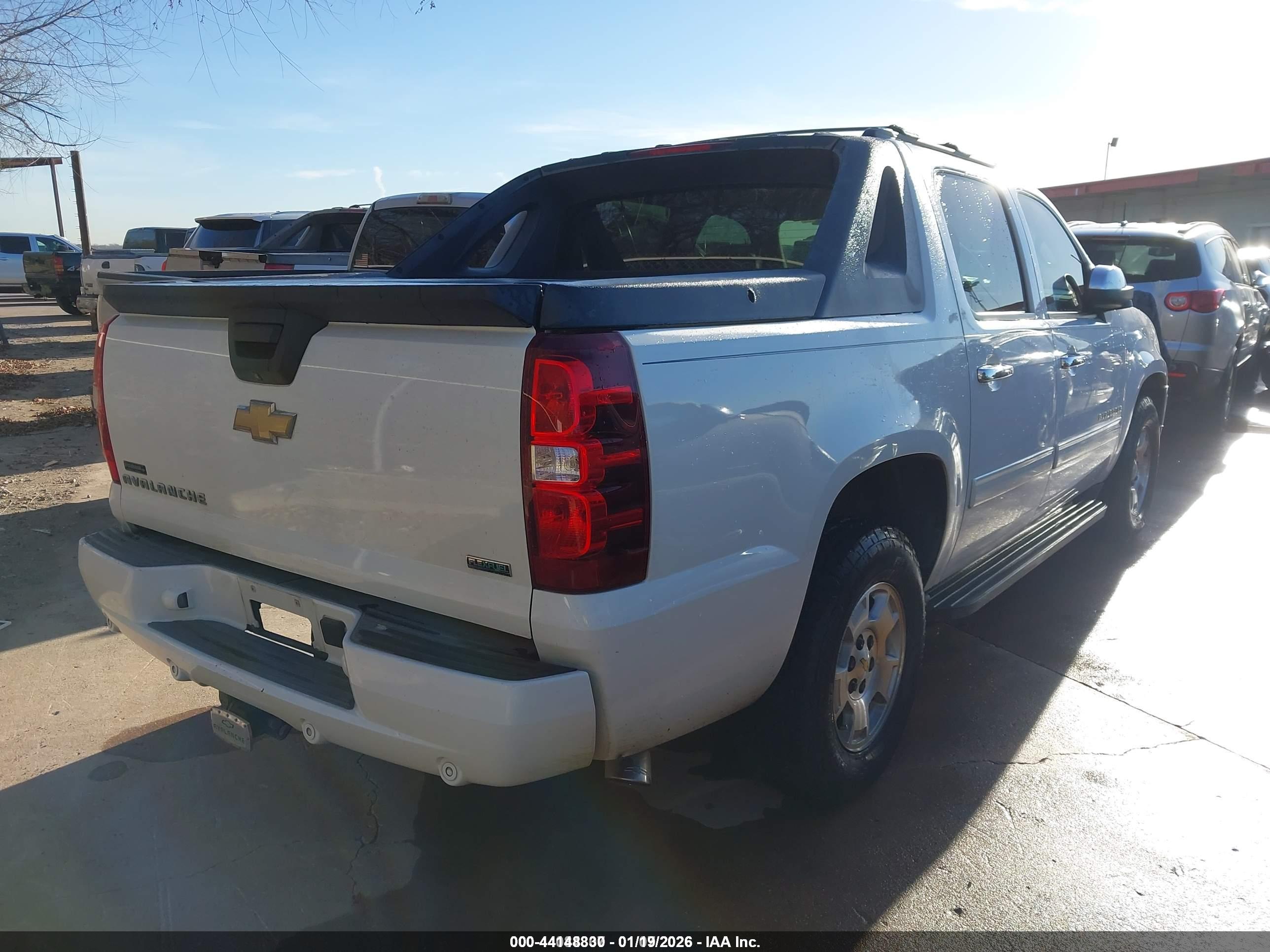 CHEVROLET AVALANCHE image 4